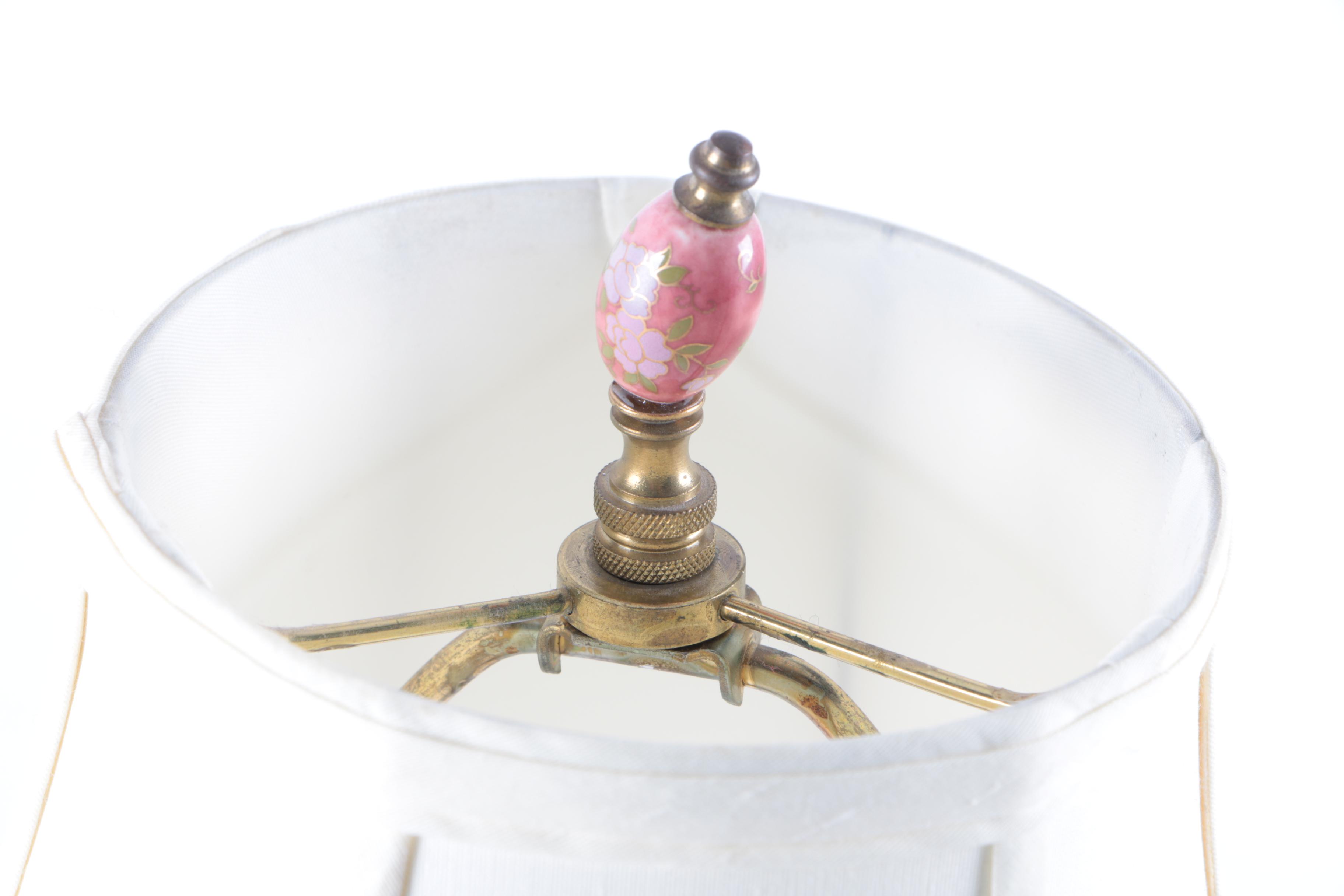 Chinese Ceramic Table Lamp