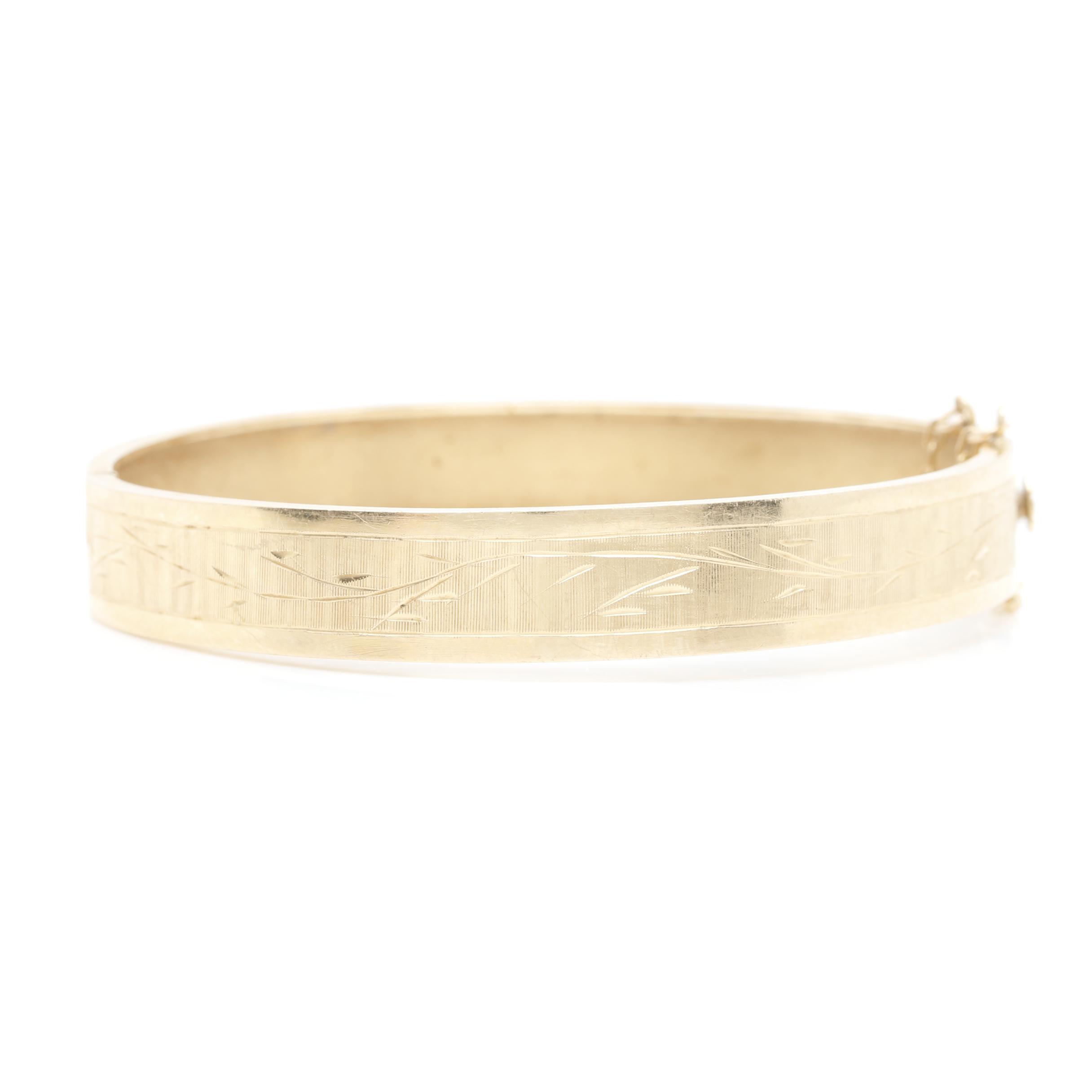 18K Yellow Gold Foliate Bangle Bracelet