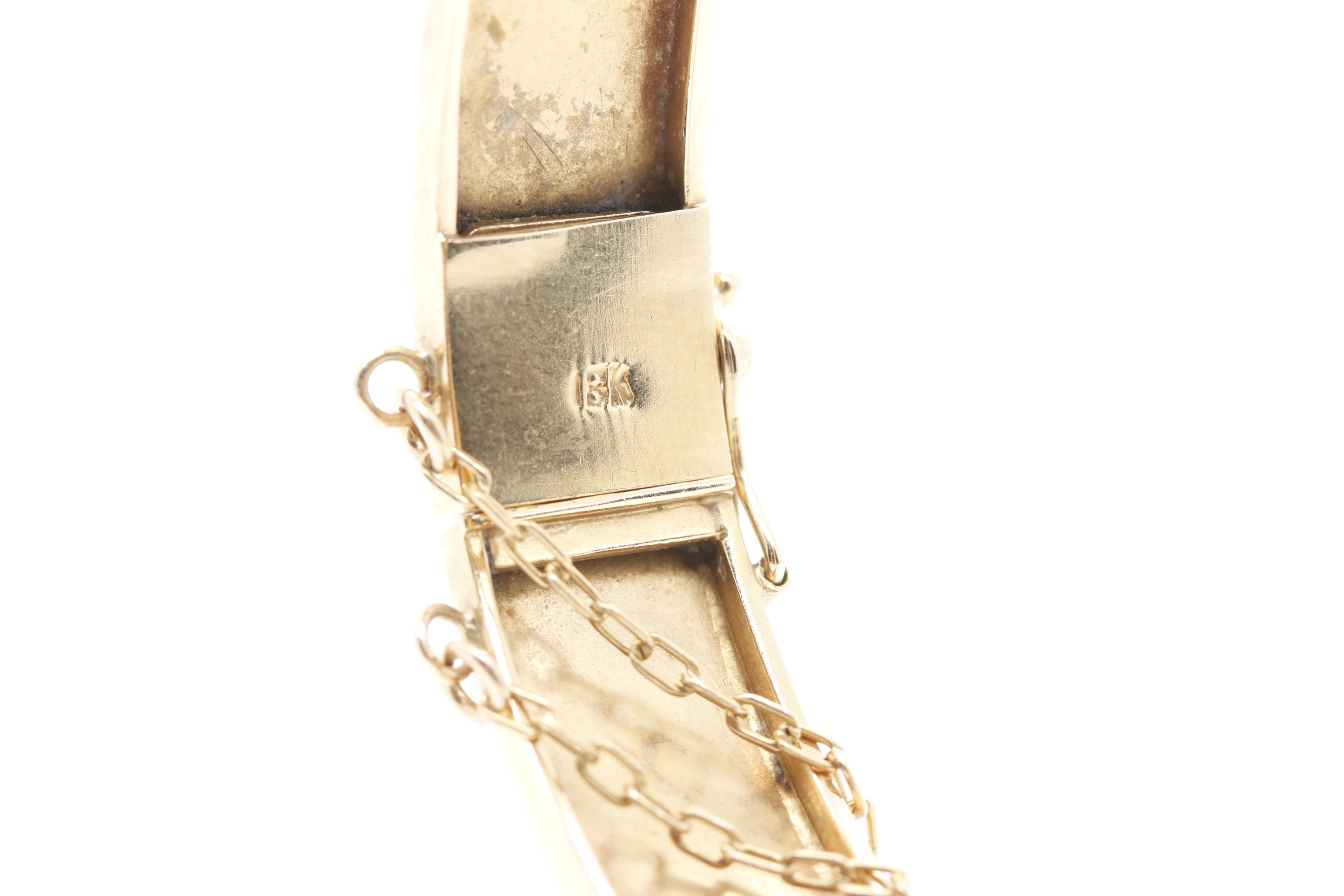 18K Yellow Gold Foliate Bangle Bracelet