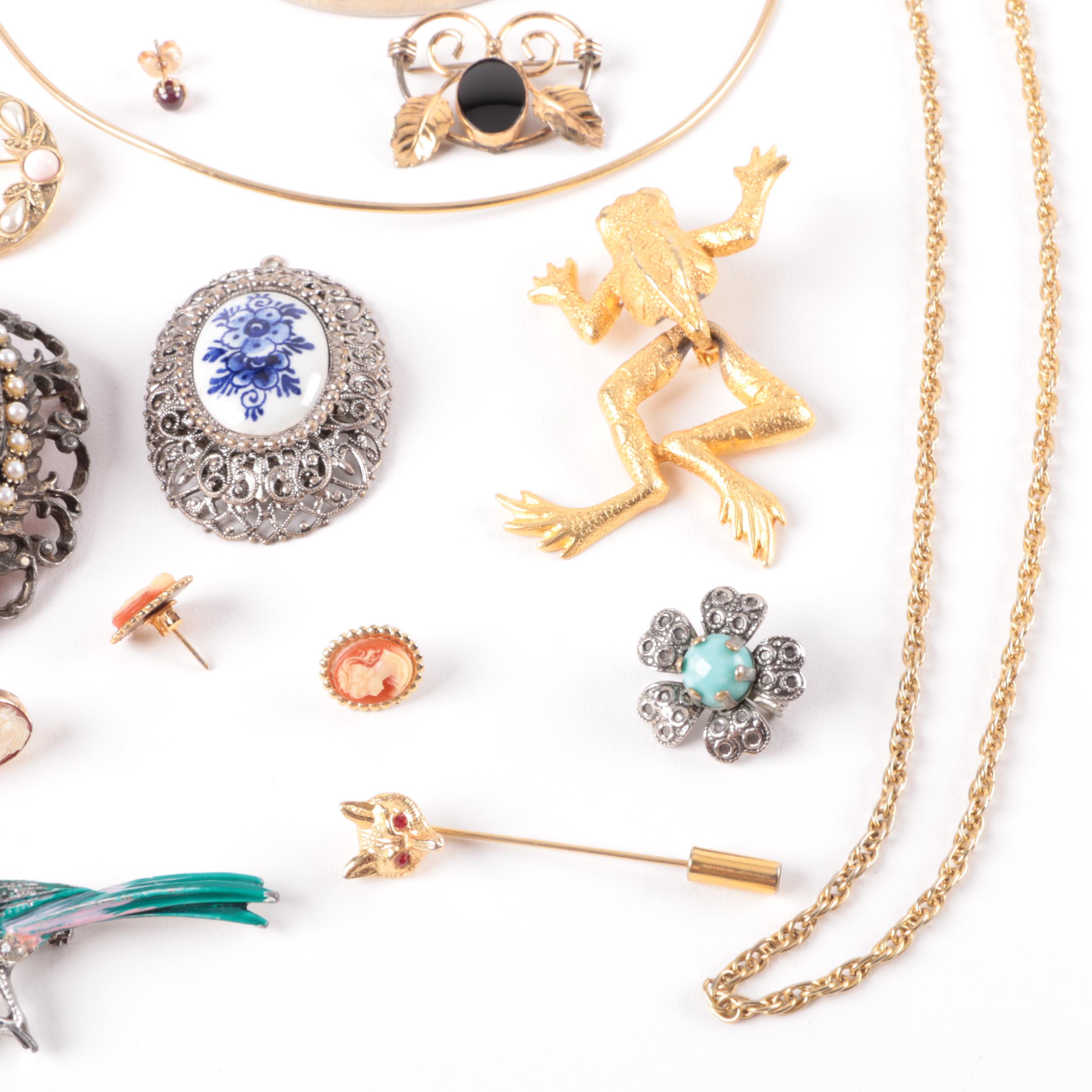 Assortment of Gold and Silver Tone Shell Cameo, Glass and Foilback Jewelry