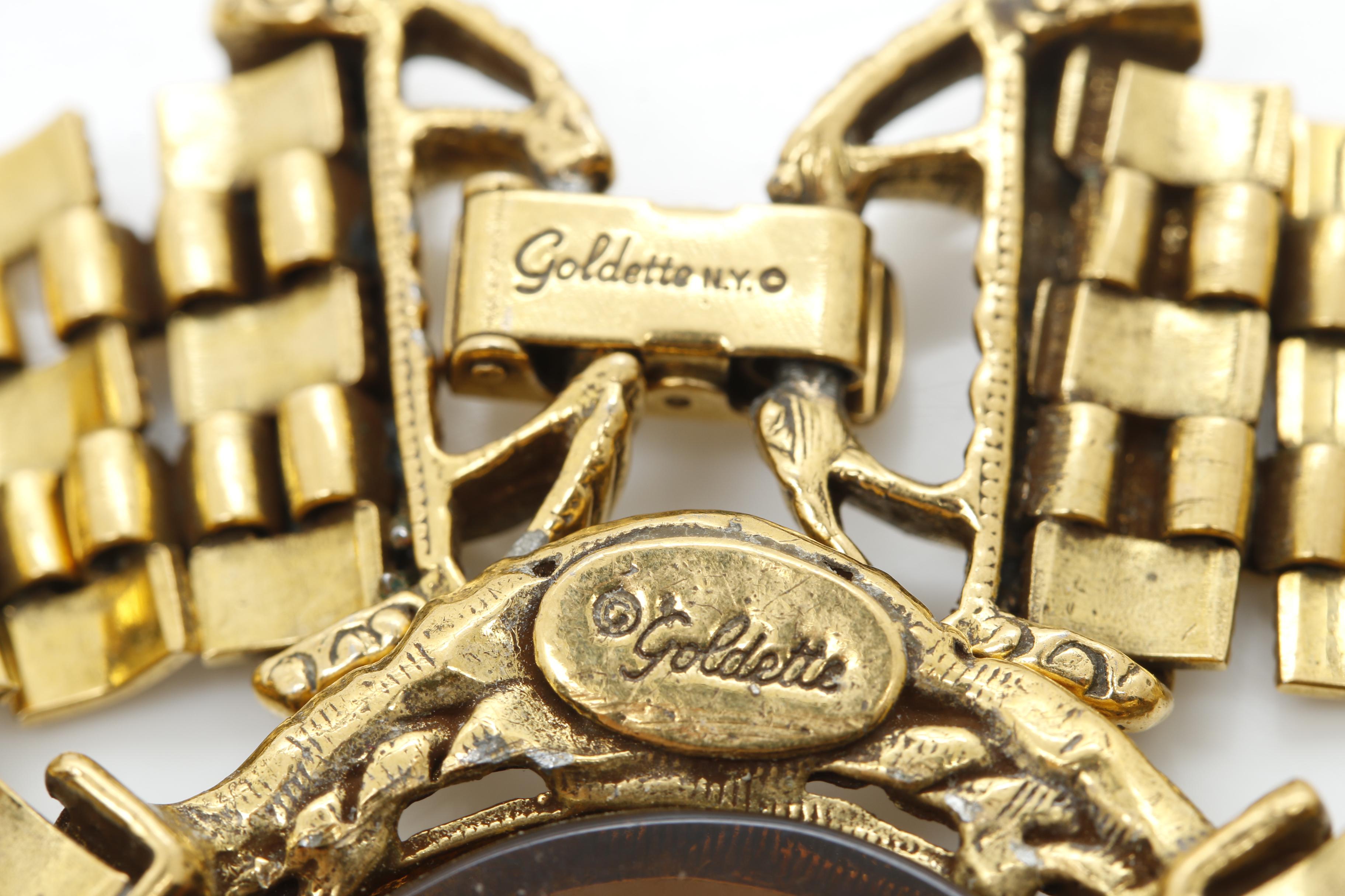 Goldette N.Y. Gold Toned Glass Etched Necklace with Dangle Earrings