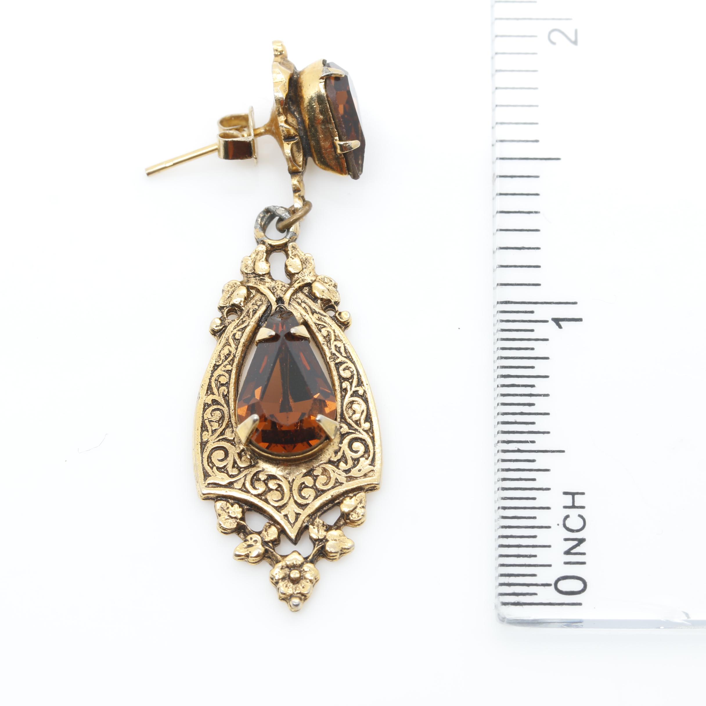 Goldette N.Y. Gold Toned Glass Etched Necklace with Dangle Earrings