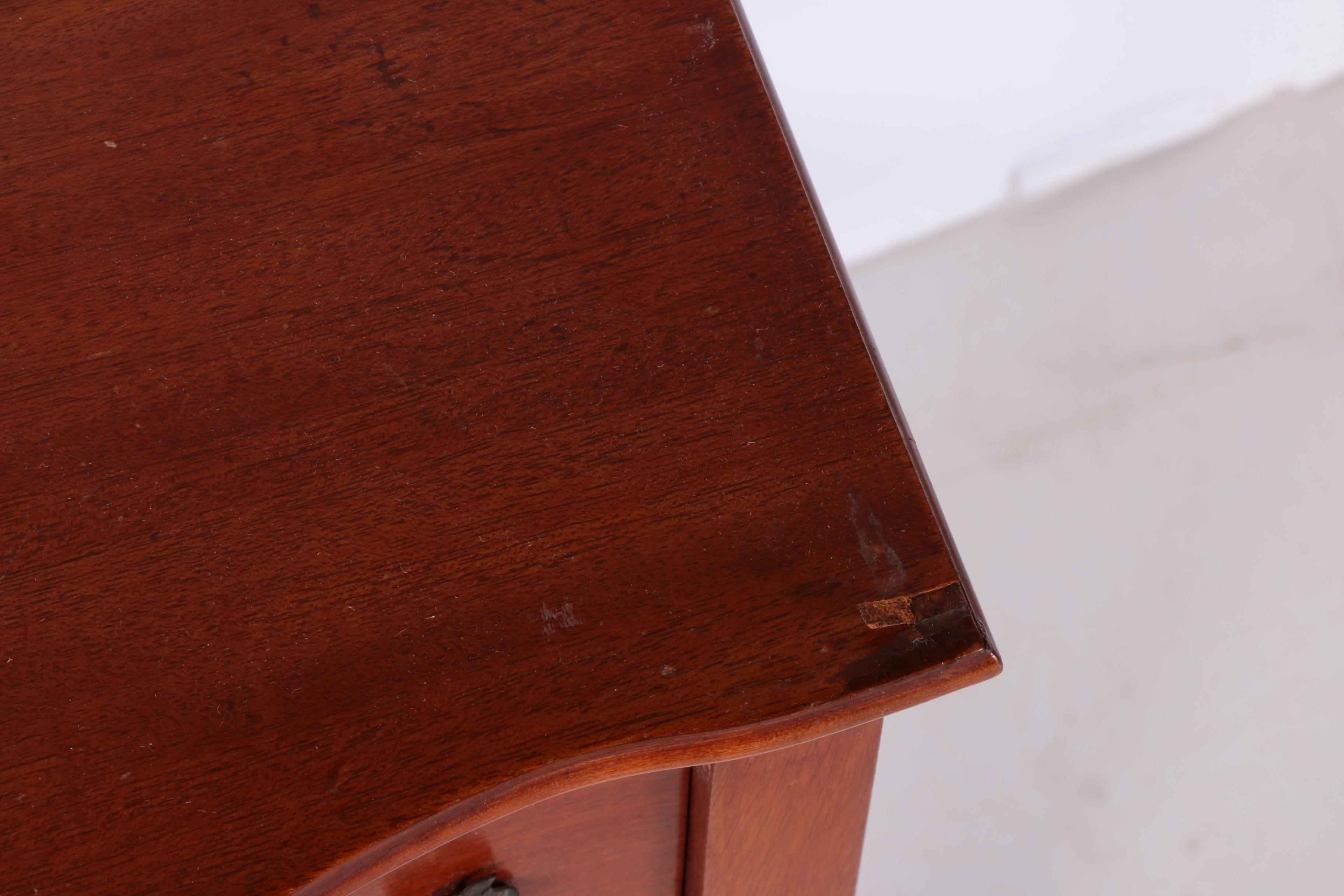 Vintage Mahogany Side Table