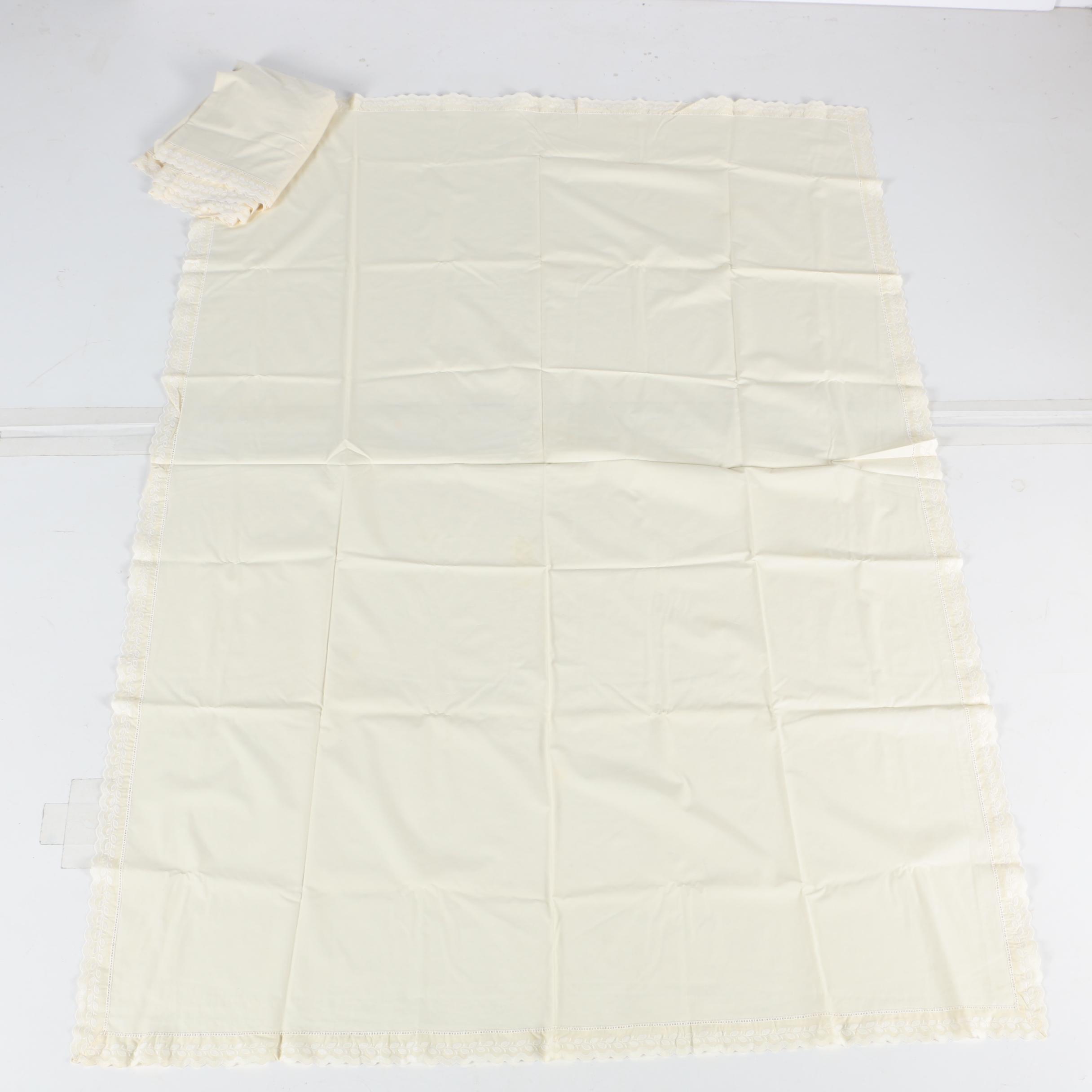 Embroidered Cotton Table Linens