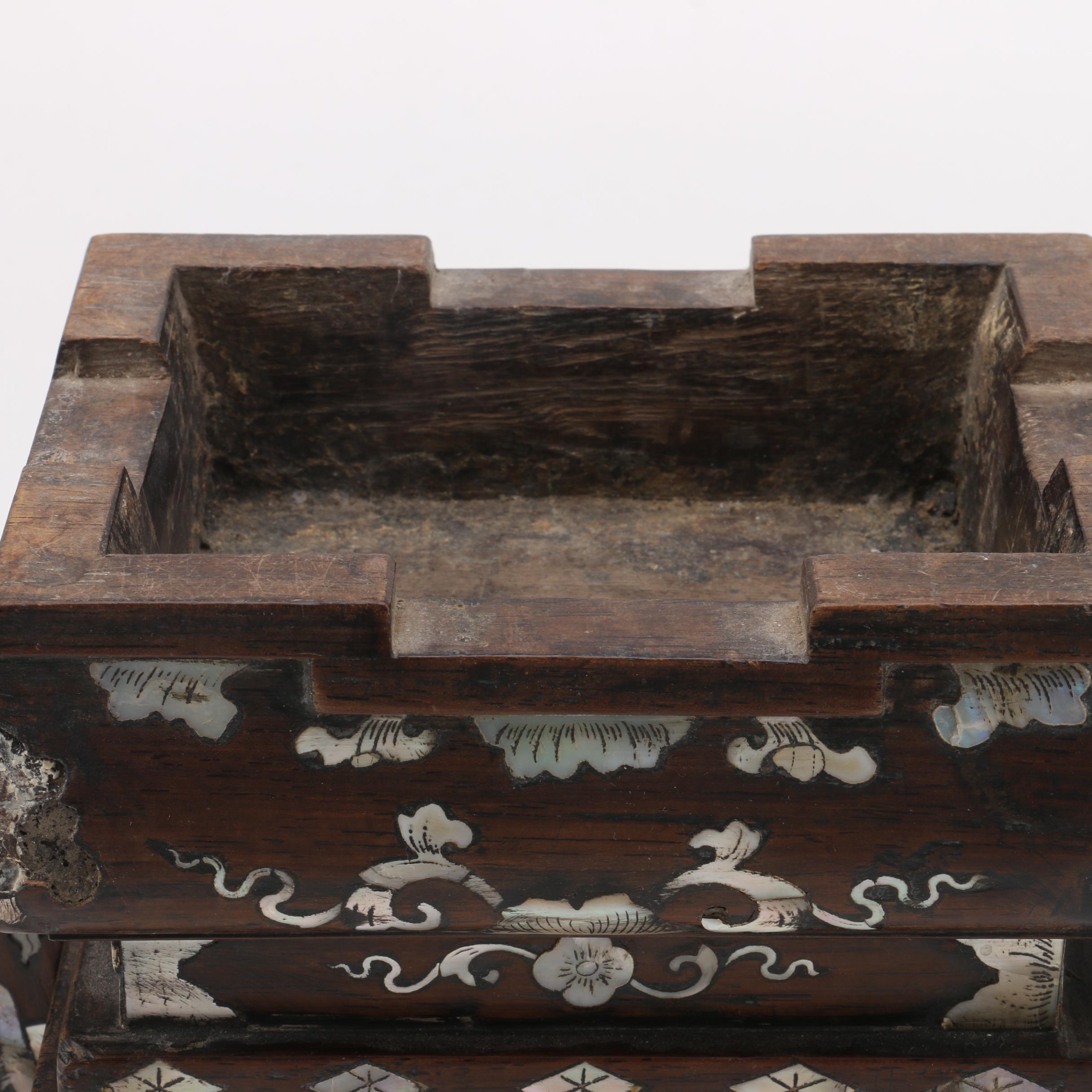 Chinese Decorative Wooden Censer with Inlaid Abalone