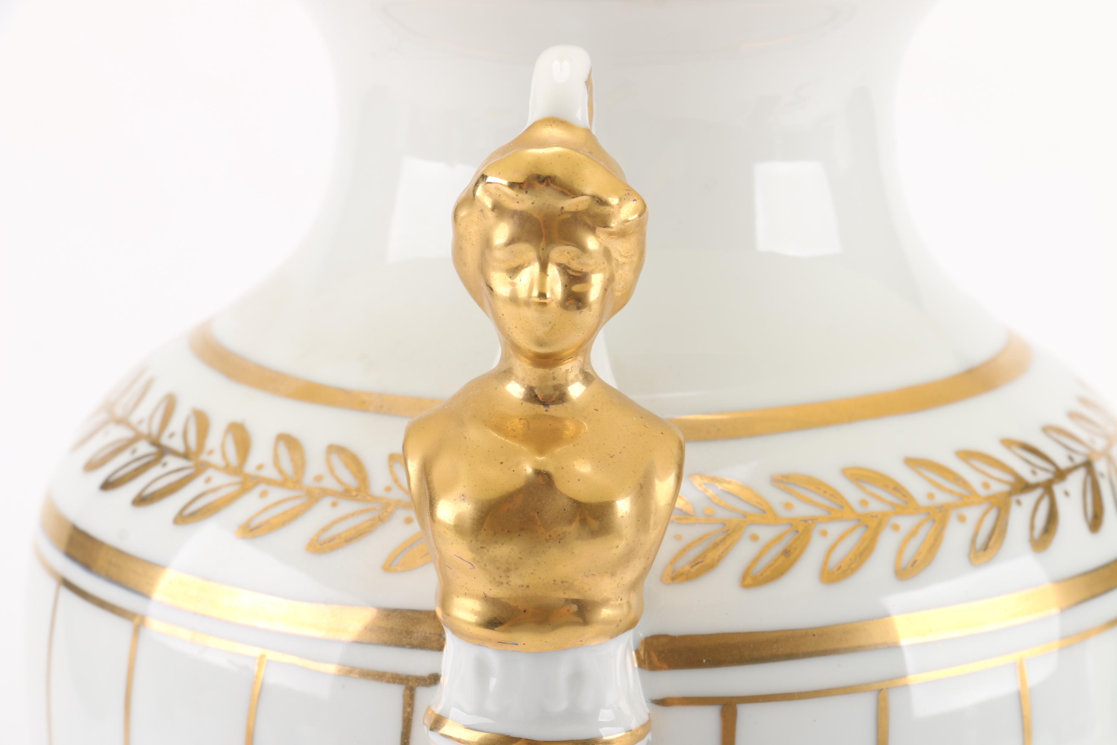 Vintage Grecian Urn Porcelain Table Lamp