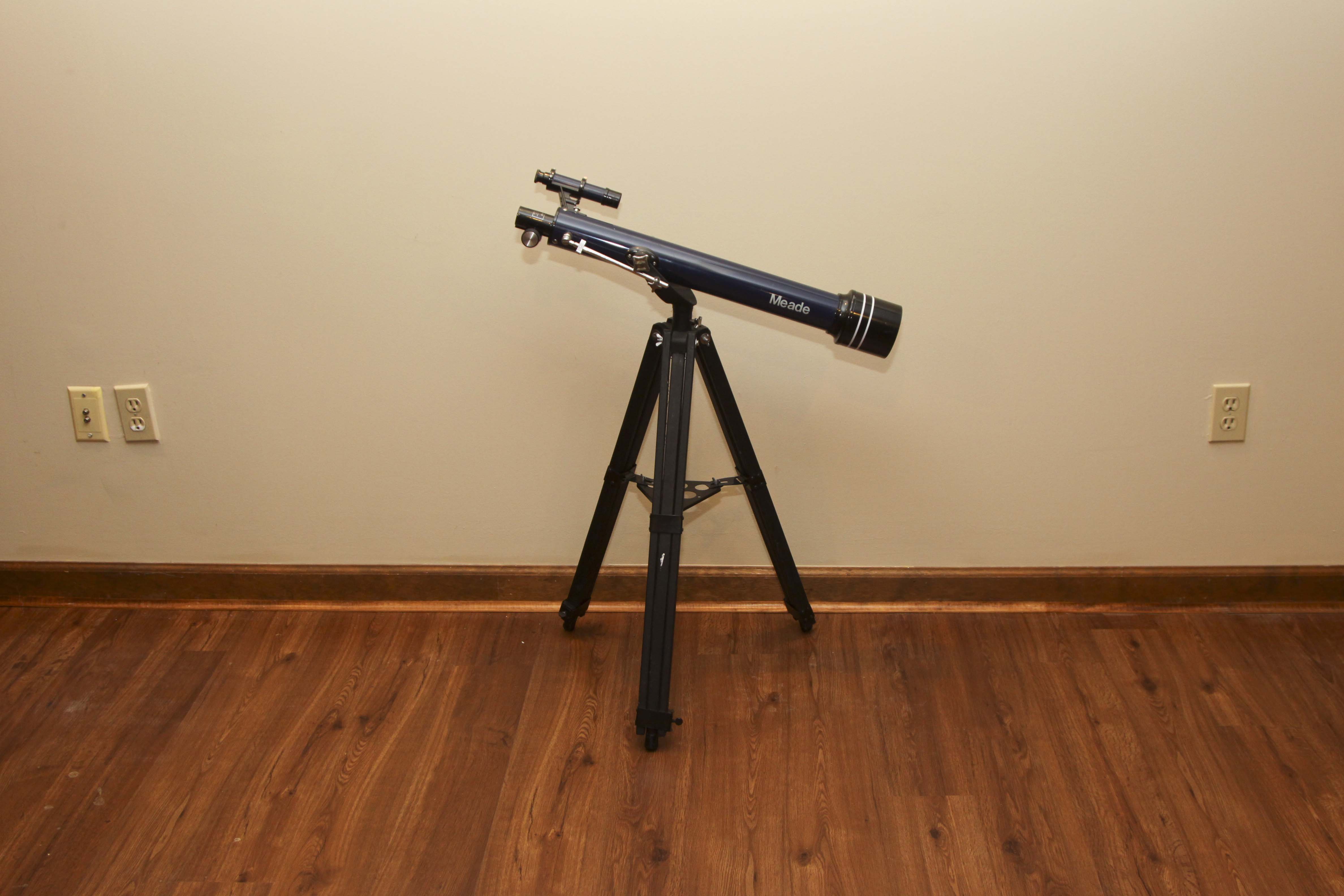 Meade Telescope with Stand