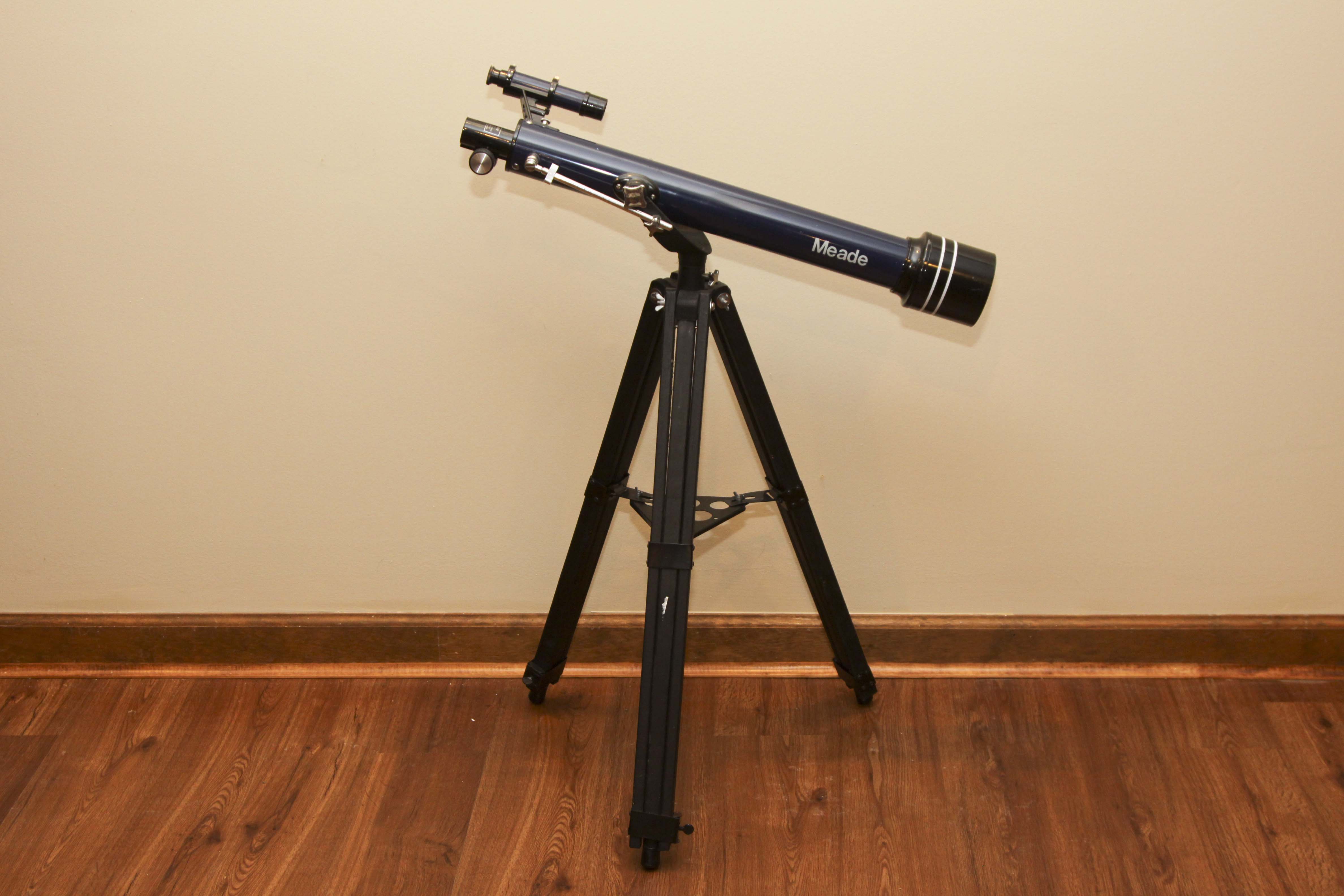 Meade Telescope with Stand