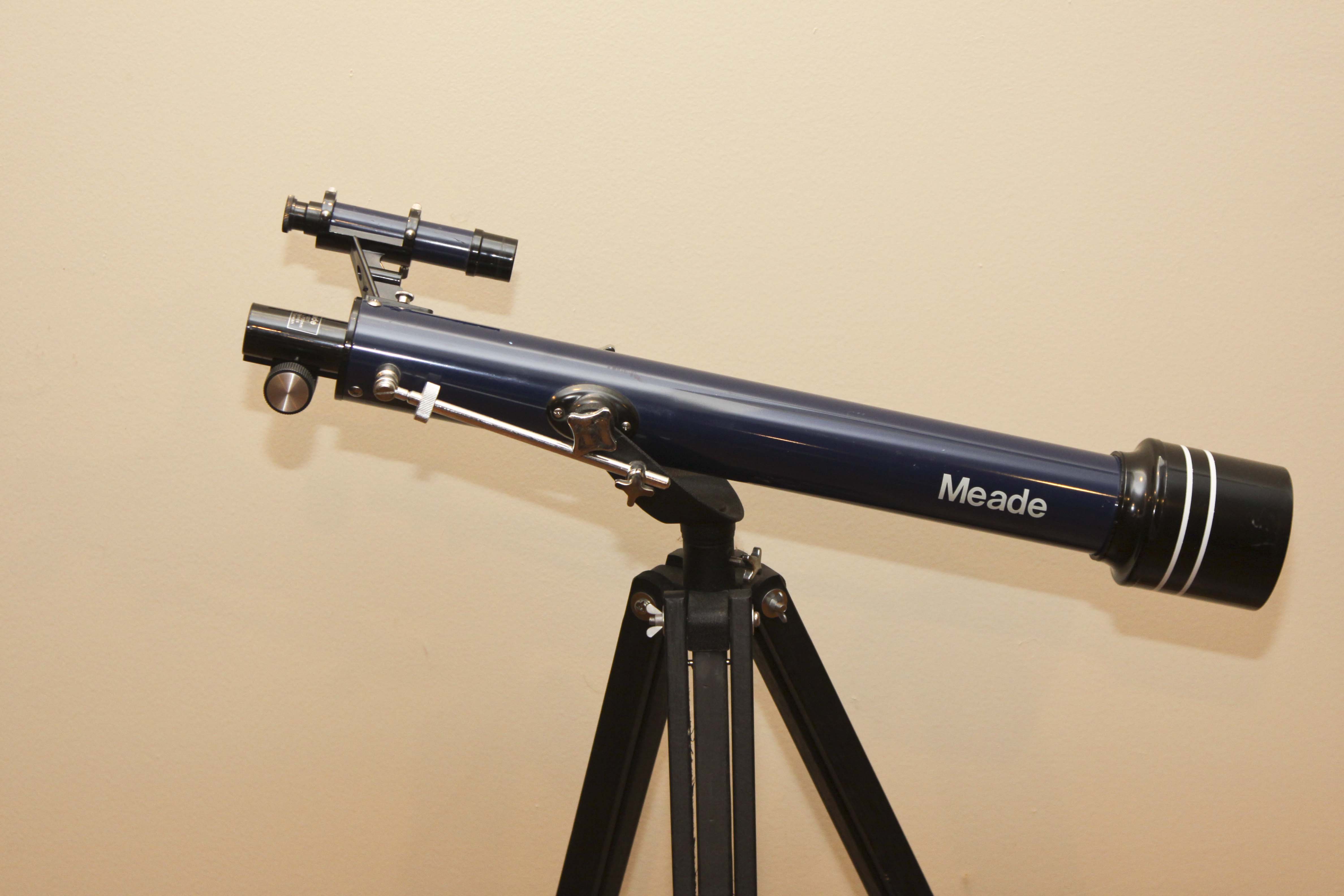 Meade Telescope with Stand