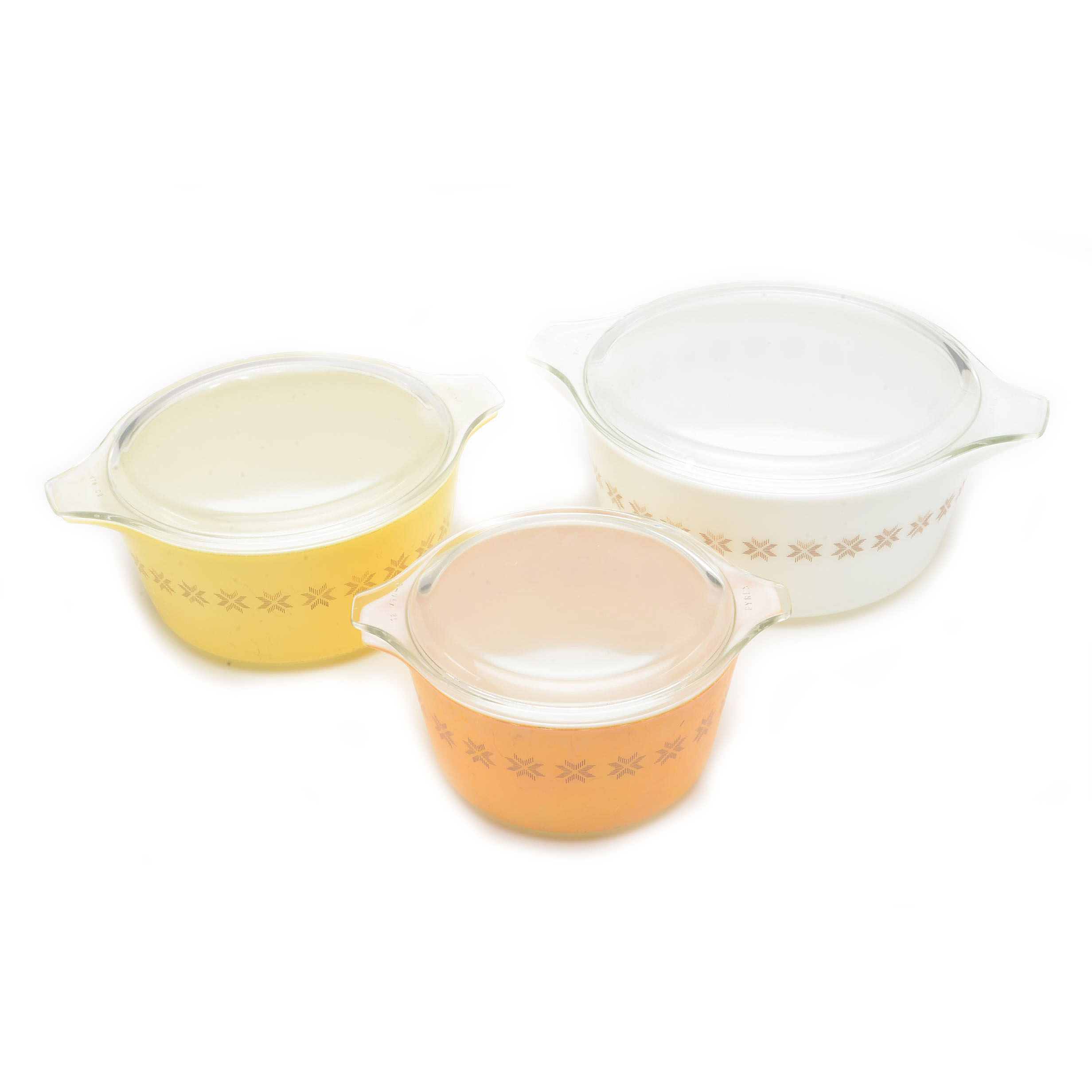 Three Pyrex "Town and Country" Oven Proof Bowls With Covered Lids