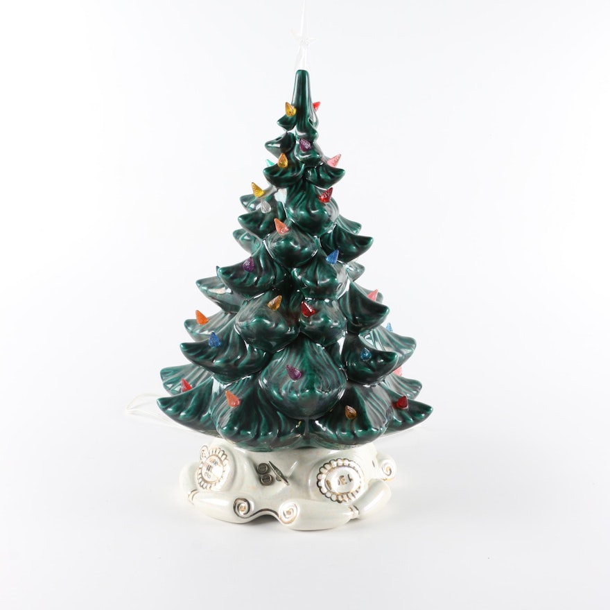 Vintage Musical Christmas Tree Light
