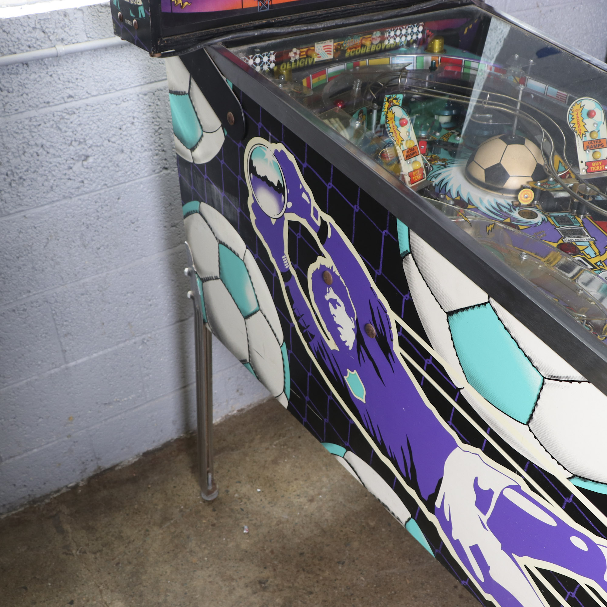 Bally 1994 World Cup Soccer Pinball Machine