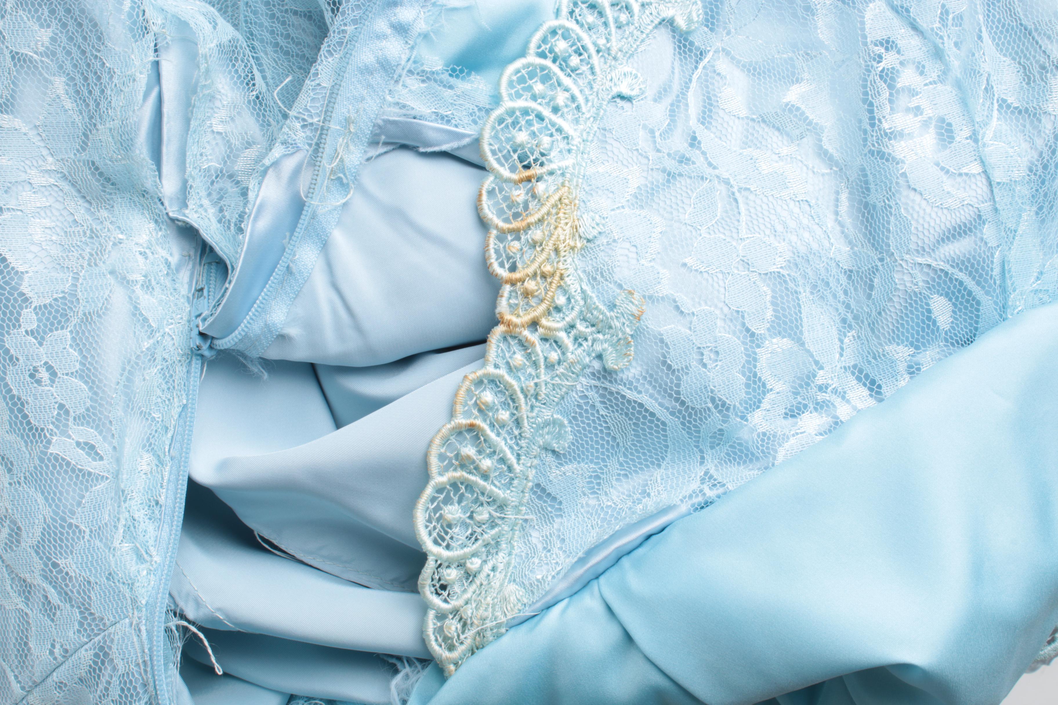 Vintage Lace and Satin Formal Dresses