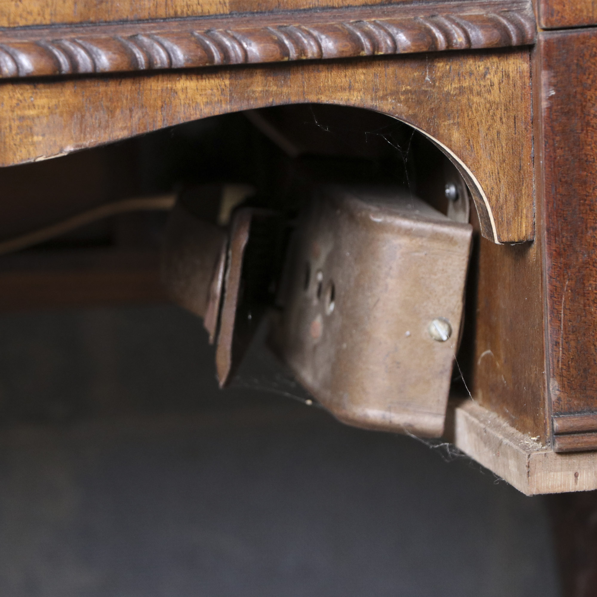 Vintage Singer Sewing Machine Table