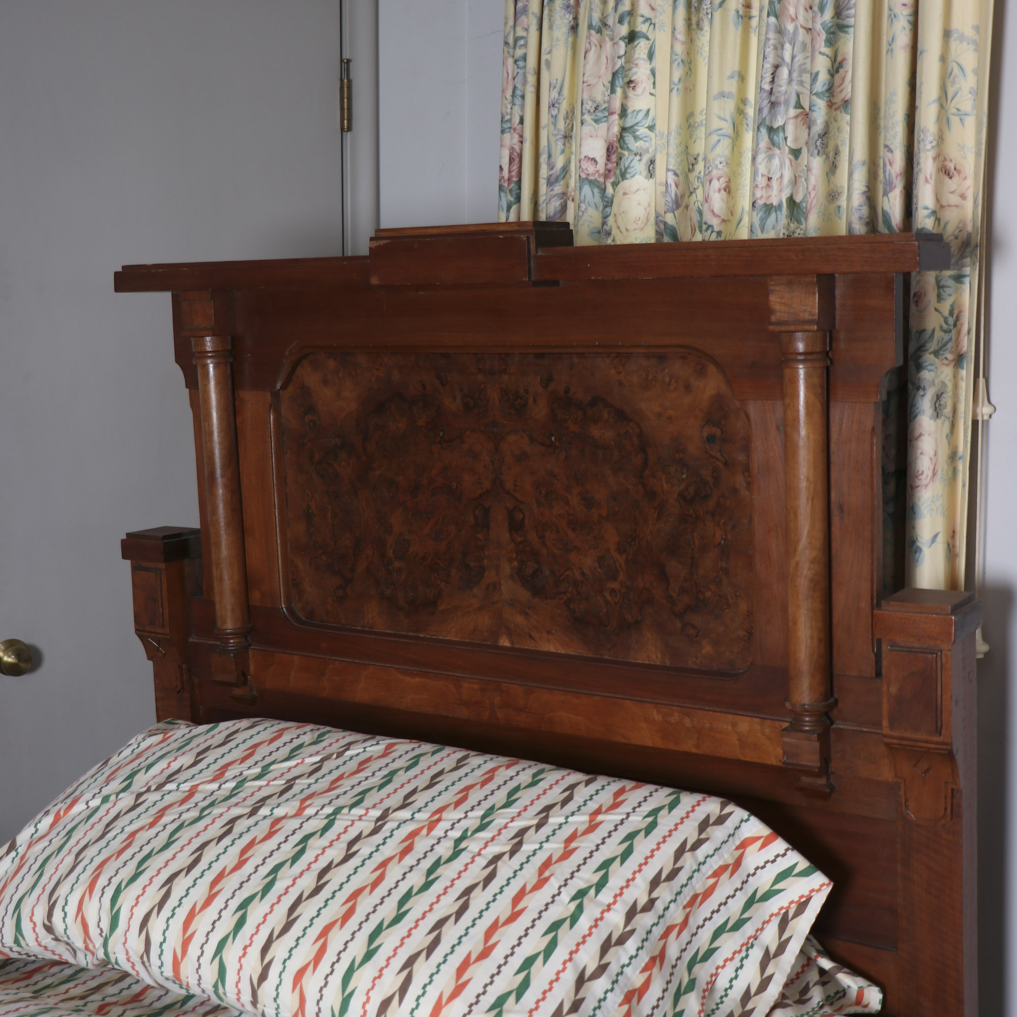 Victorian Walnut Bed Frame in Three-Quarter Size