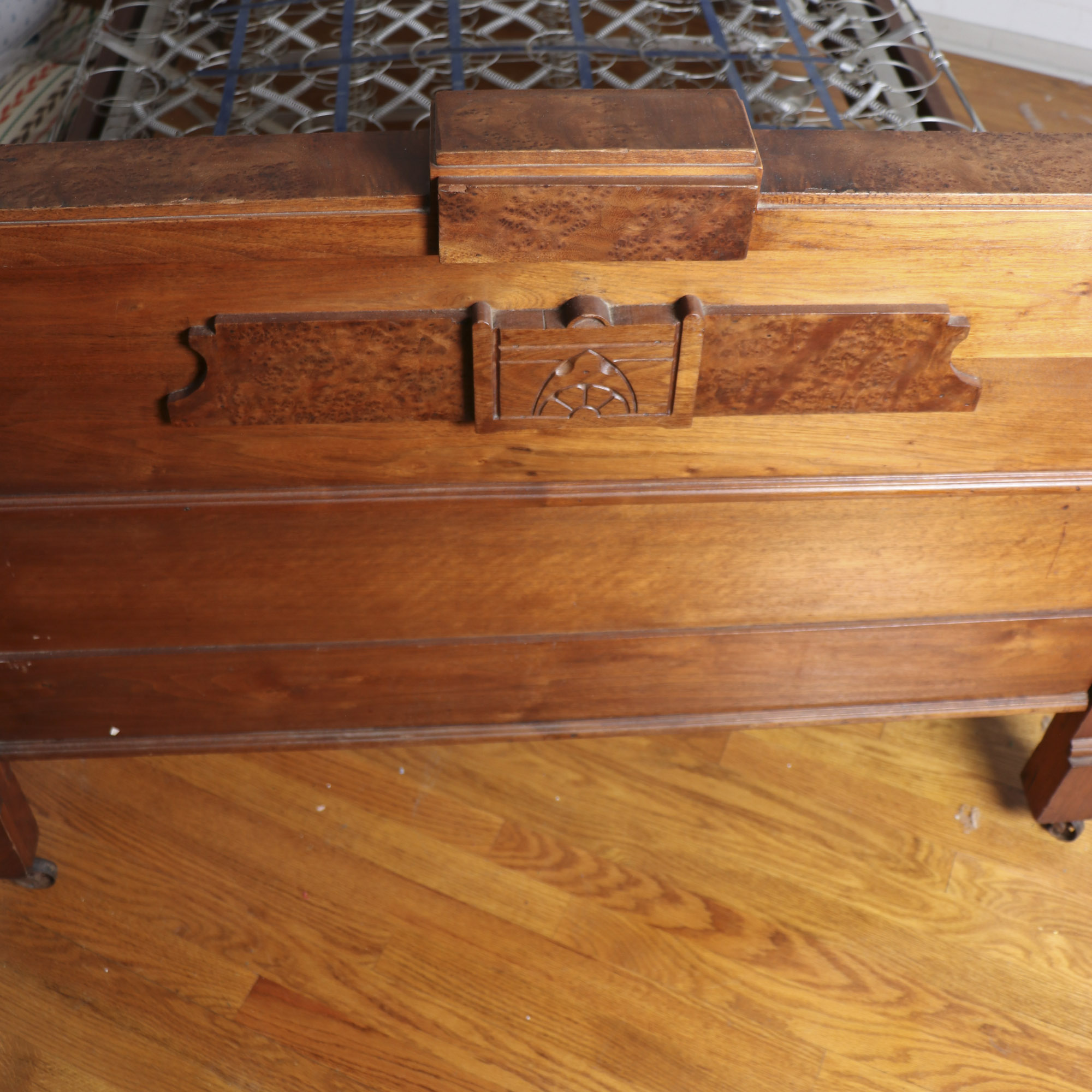 Victorian Walnut Bed Frame in Three-Quarter Size