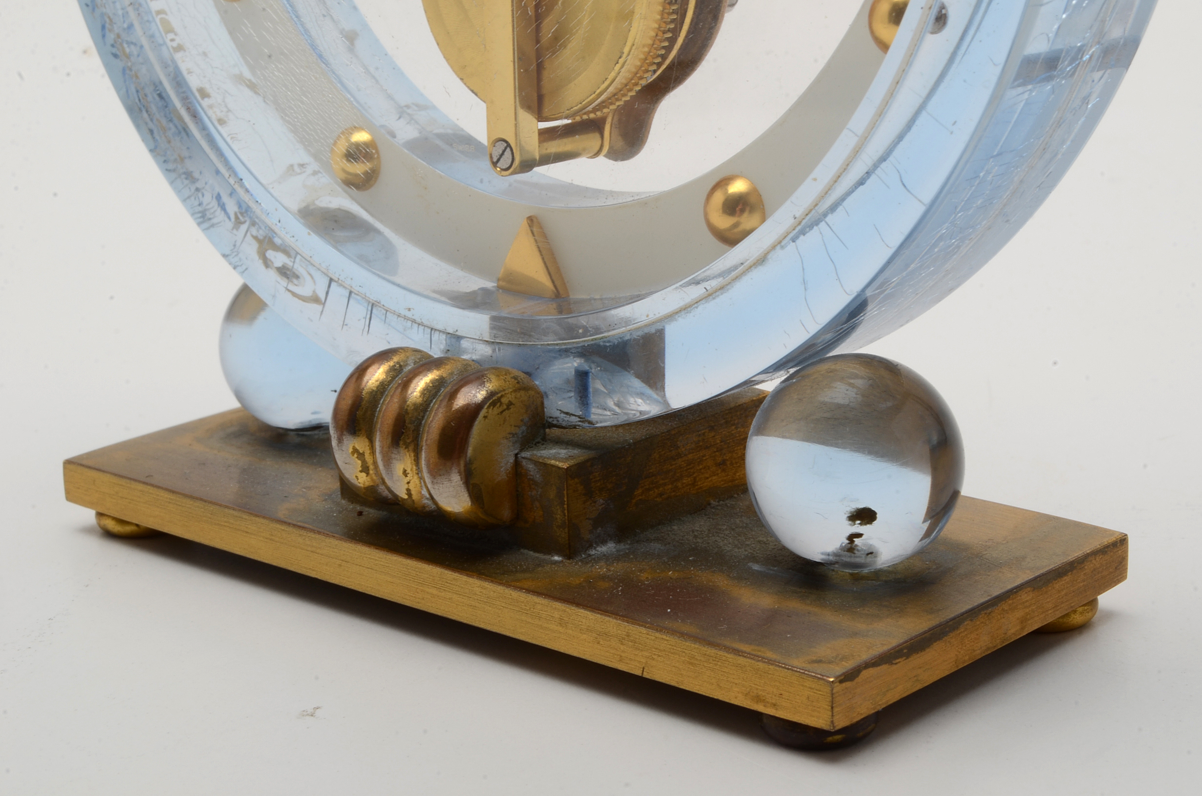 Vintage Jaeger-LeCoultre Round Acrylic Desk Clock