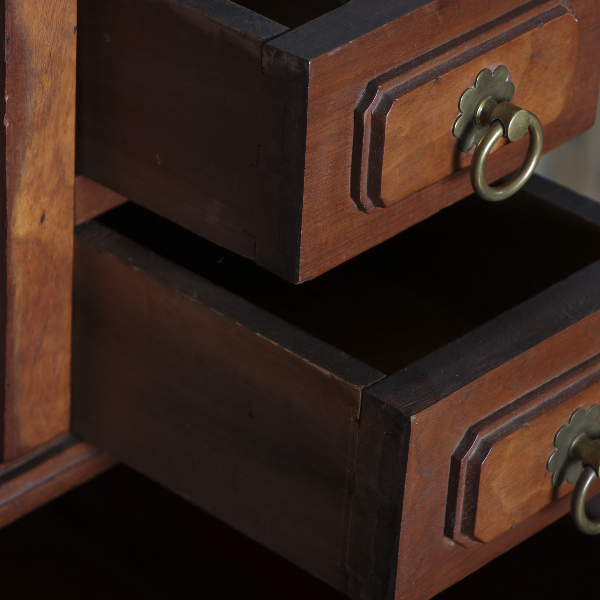 Antique Victorian Walnut Dresser