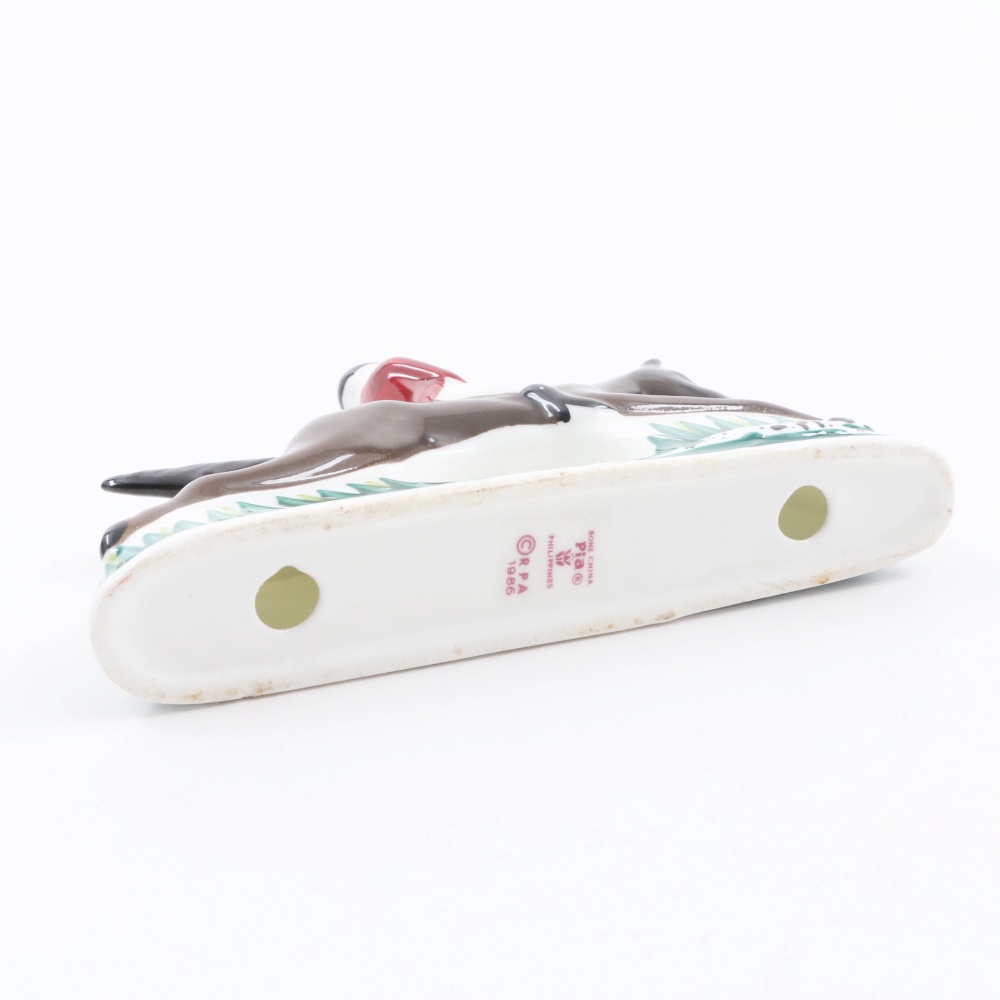 Set of Six "PIA" Hand Painted Bone China Horse, Hound and Rider Napkin Rings