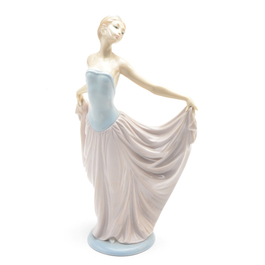Lladro Porcelain Figurine - "The Dancer" #5050