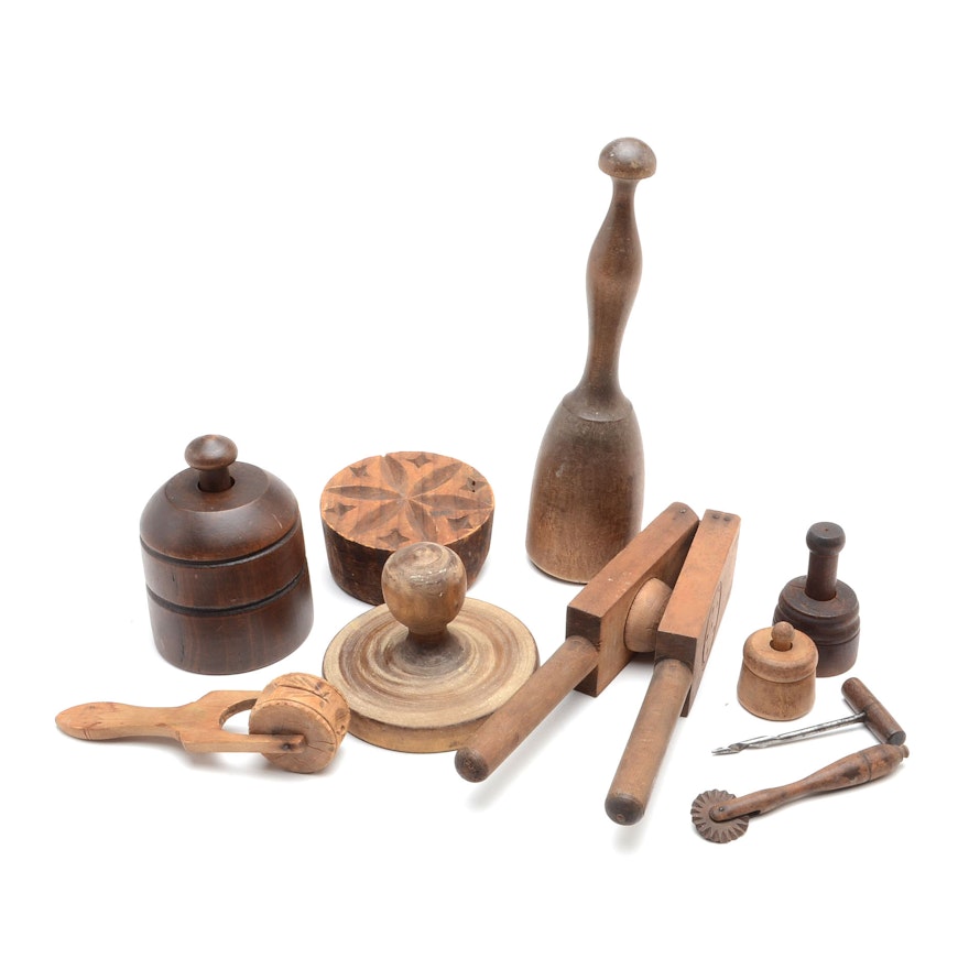 Primitive Cooking Utensils