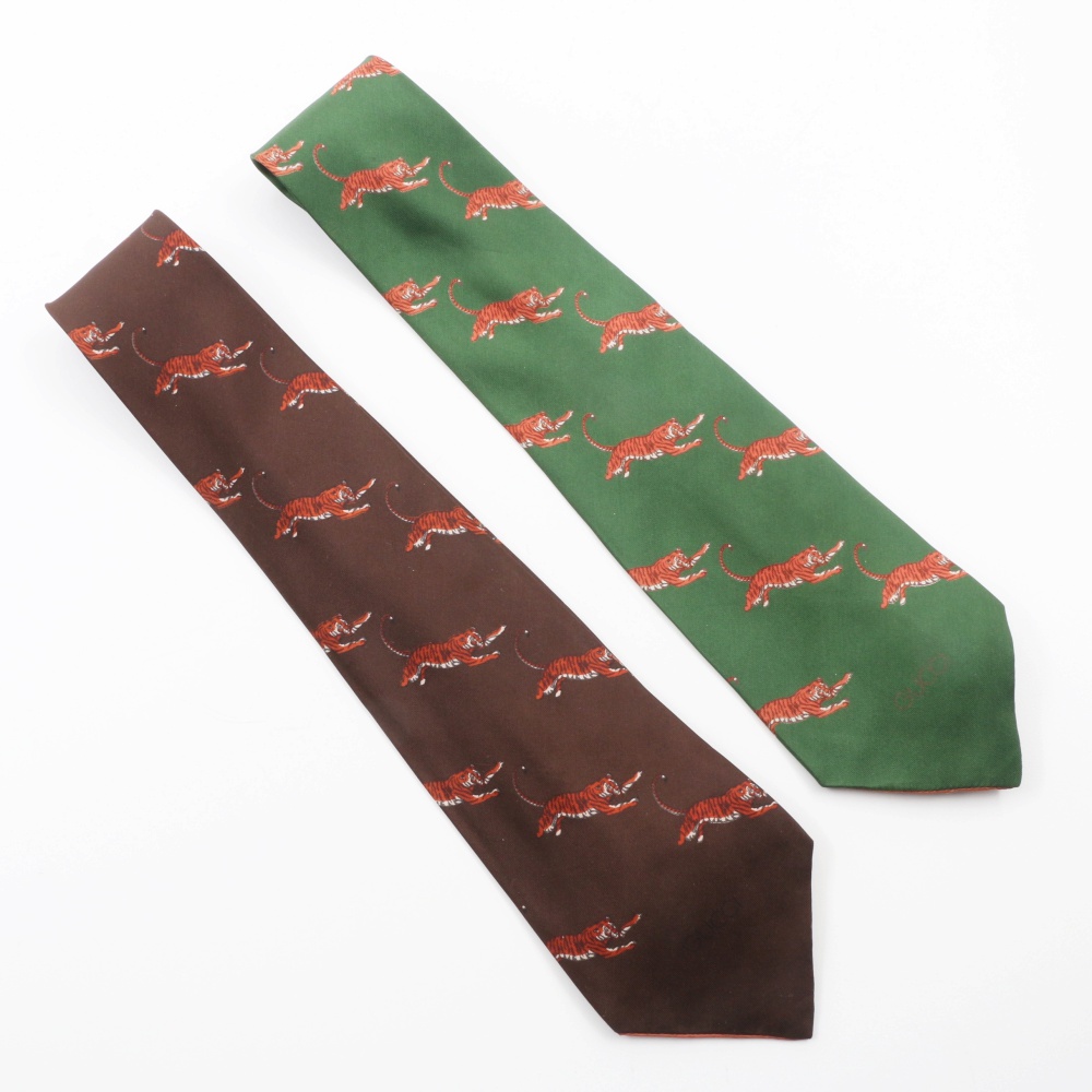 Vintage Gucci Bengal Tiger Patterned Silk Neckties