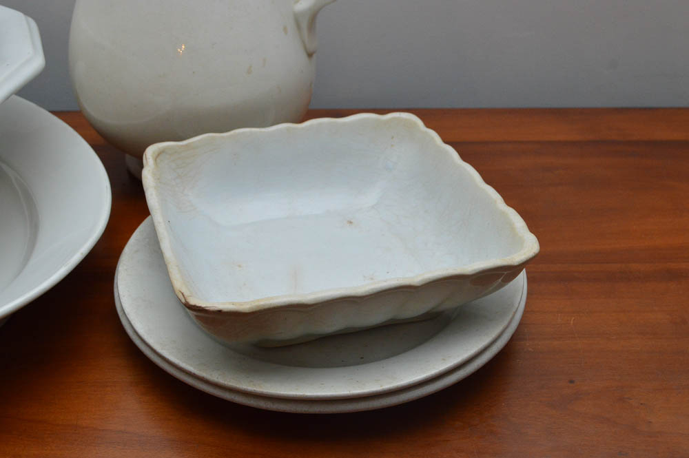 Antique J & G Meakin English Ironstone Tableware