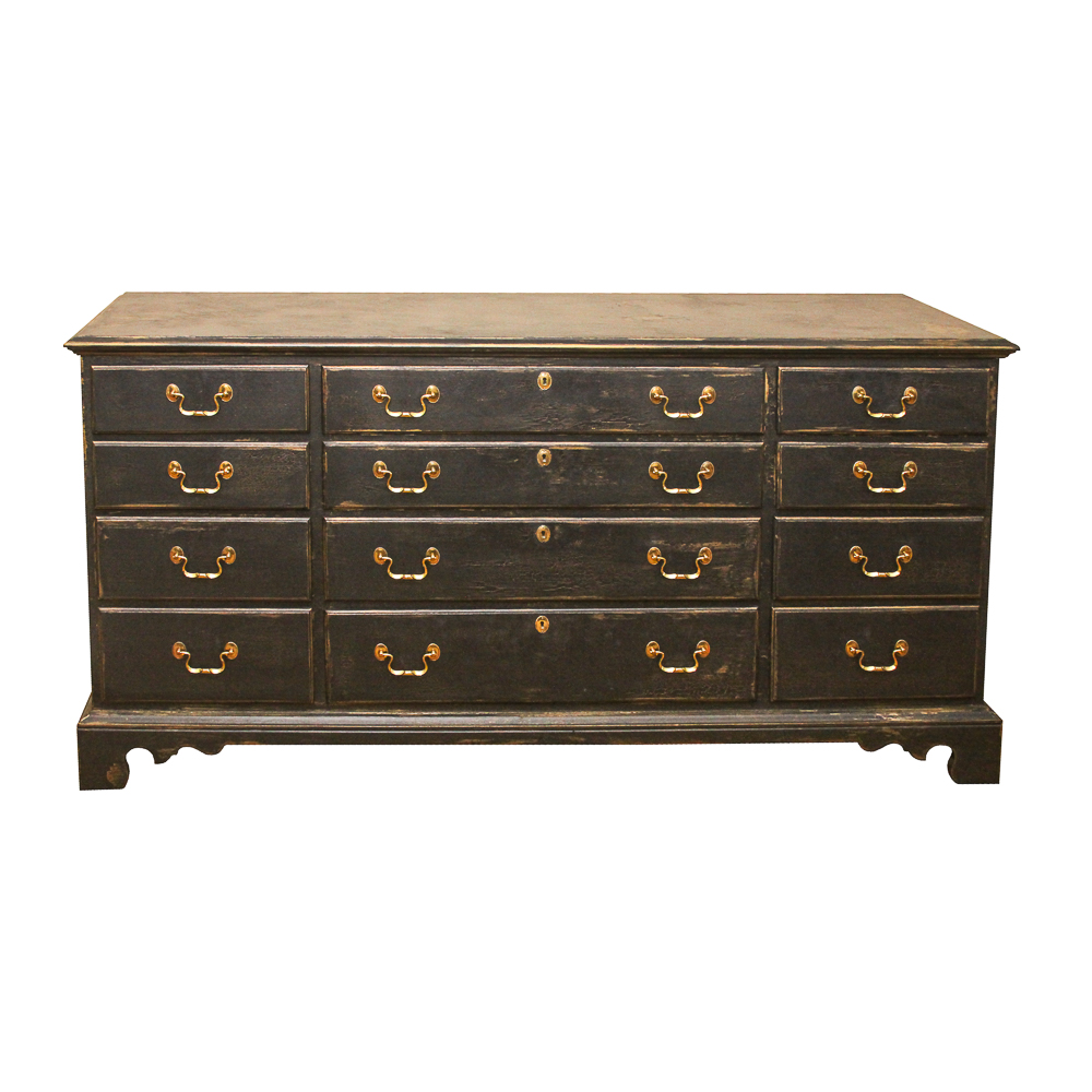 Vintage Colonial Style Distressed Finish Dresser by Link-Taylor