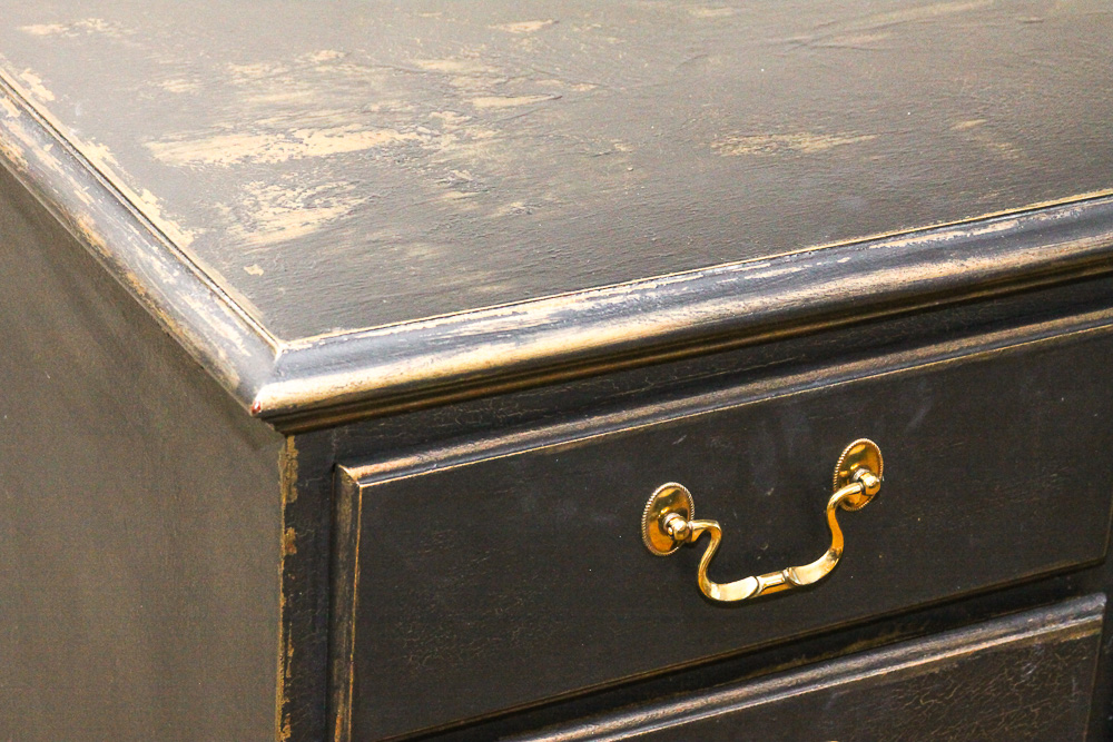 Vintage Colonial Style Distressed Finish Dresser by Link-Taylor