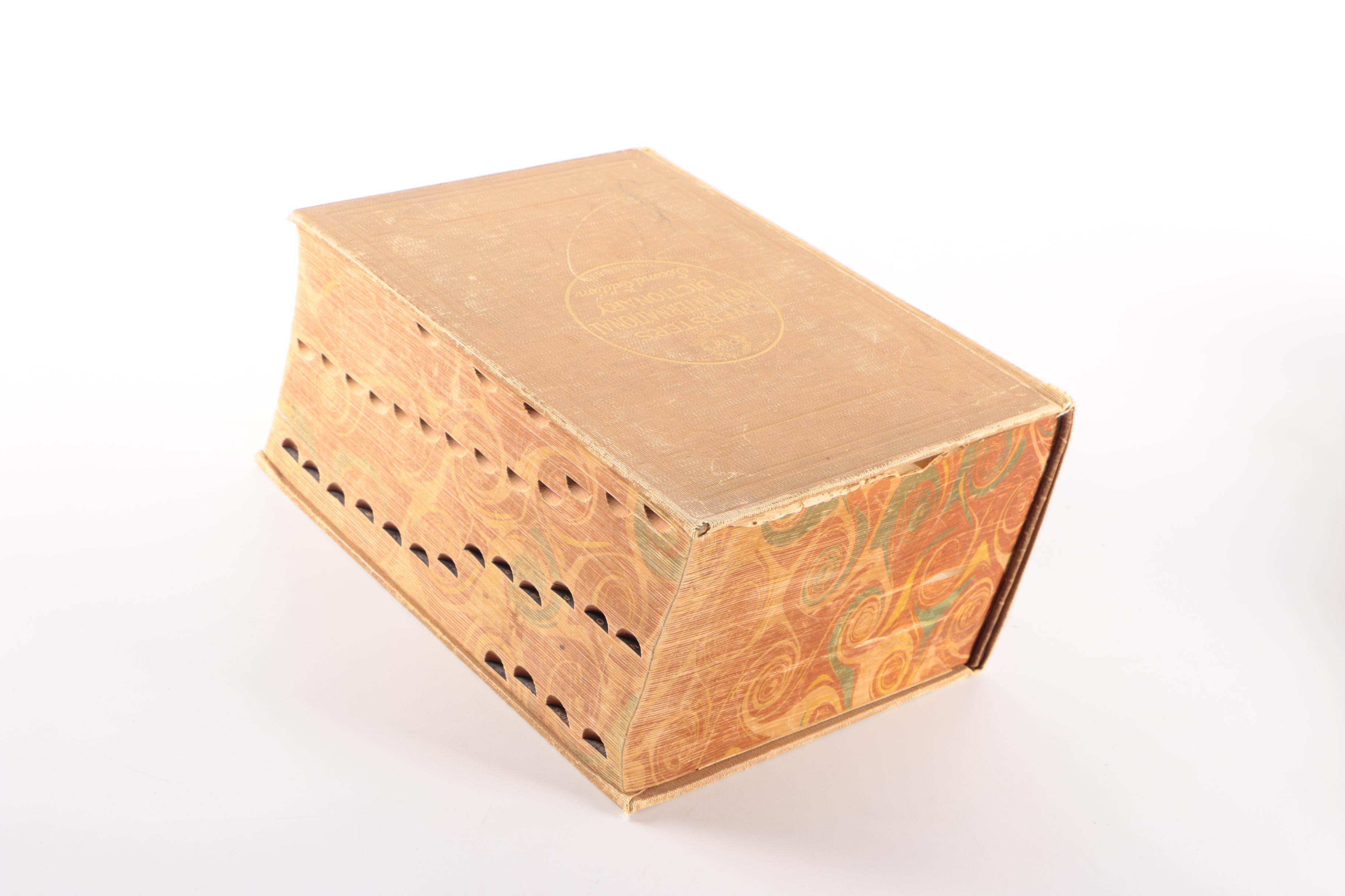 Atlases and Dictionary