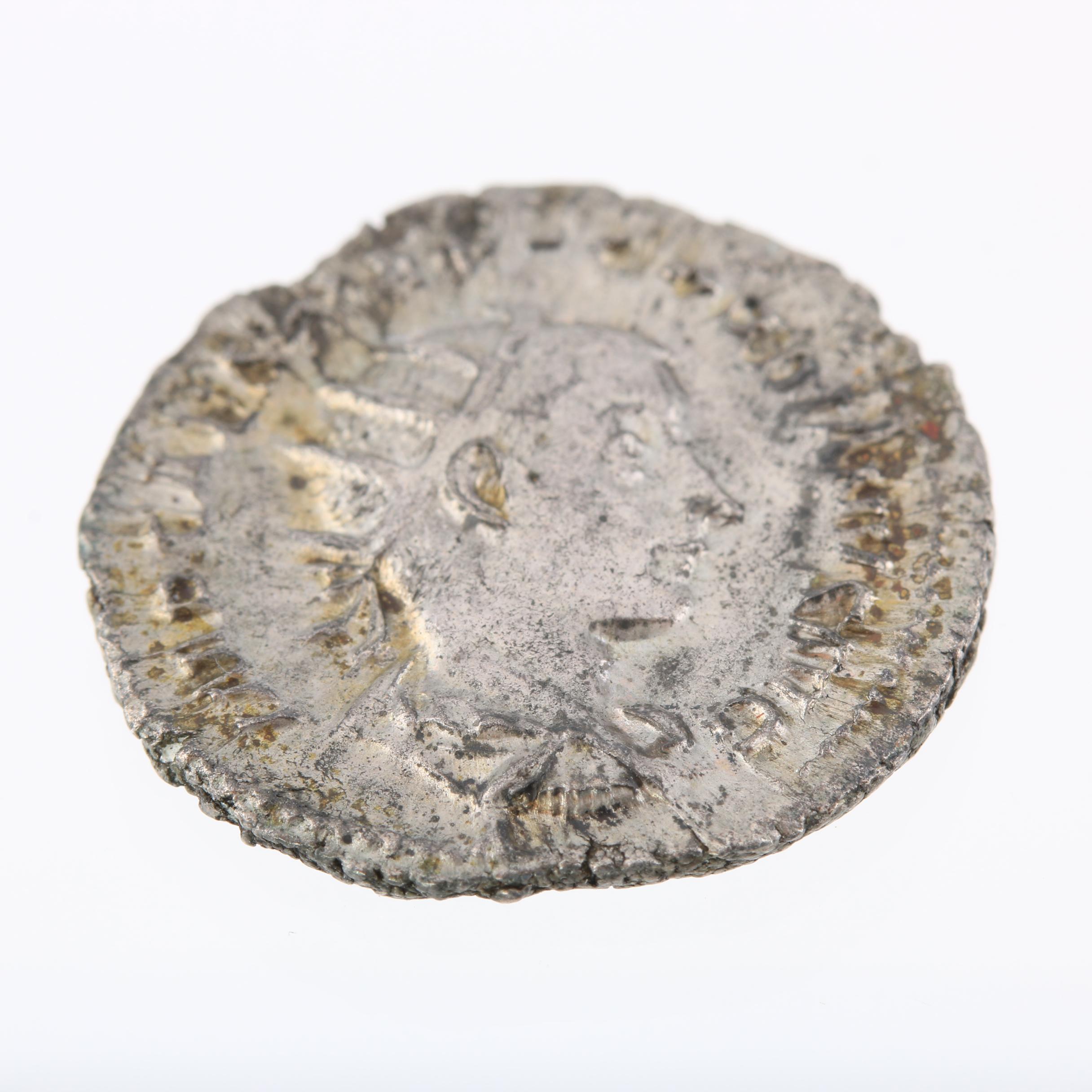 Ancient Roman Antoninianus Coin