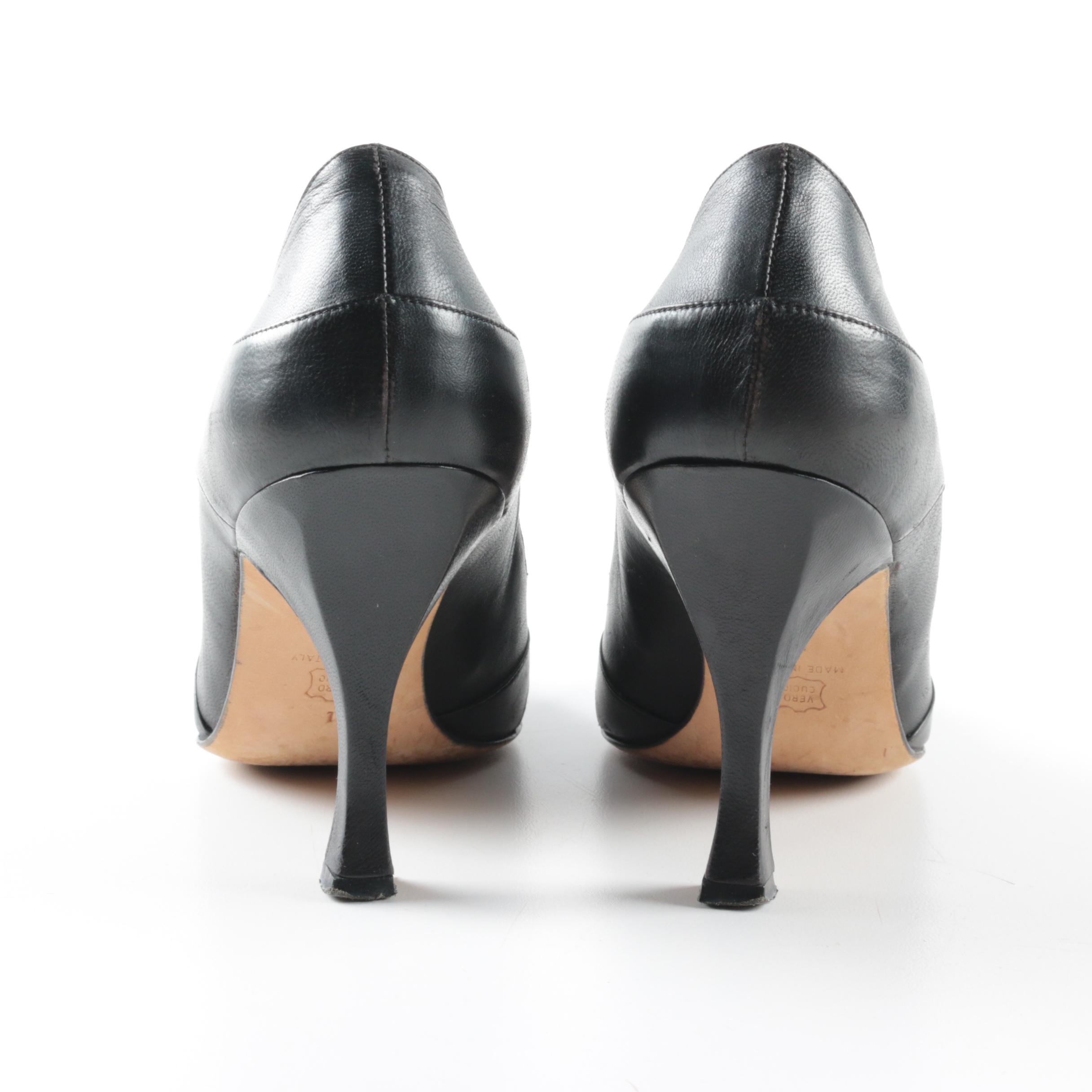 Manolo Blahnik Black Leather High-Heeled Shoes