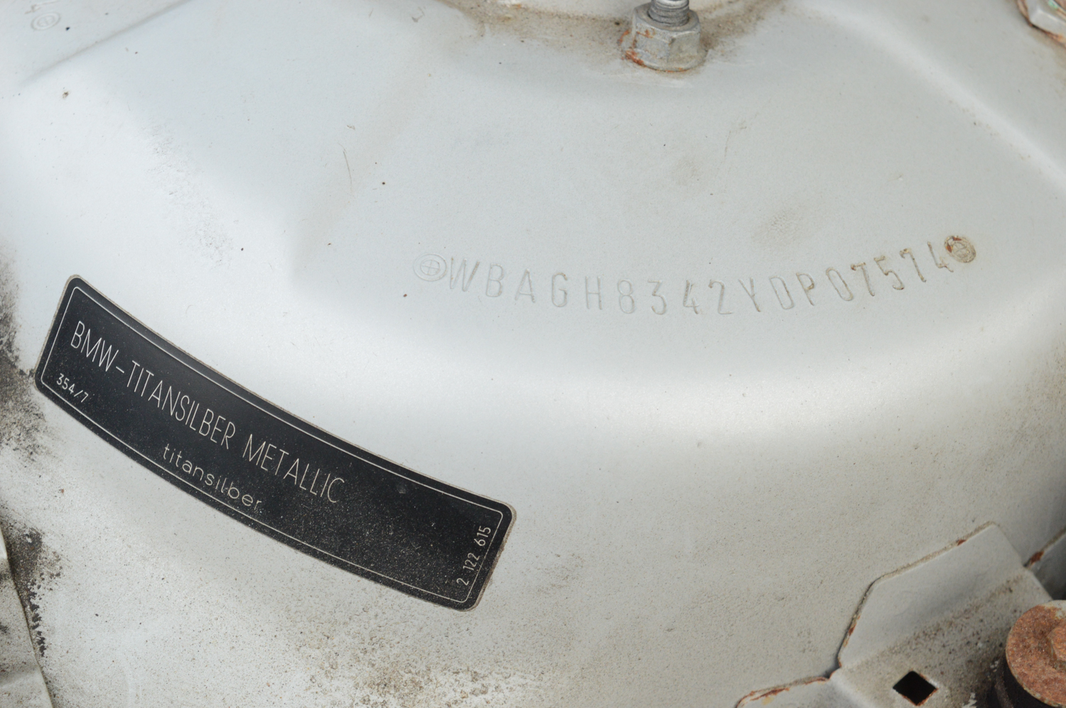 2000 BMW 740iL Luxury Sedan