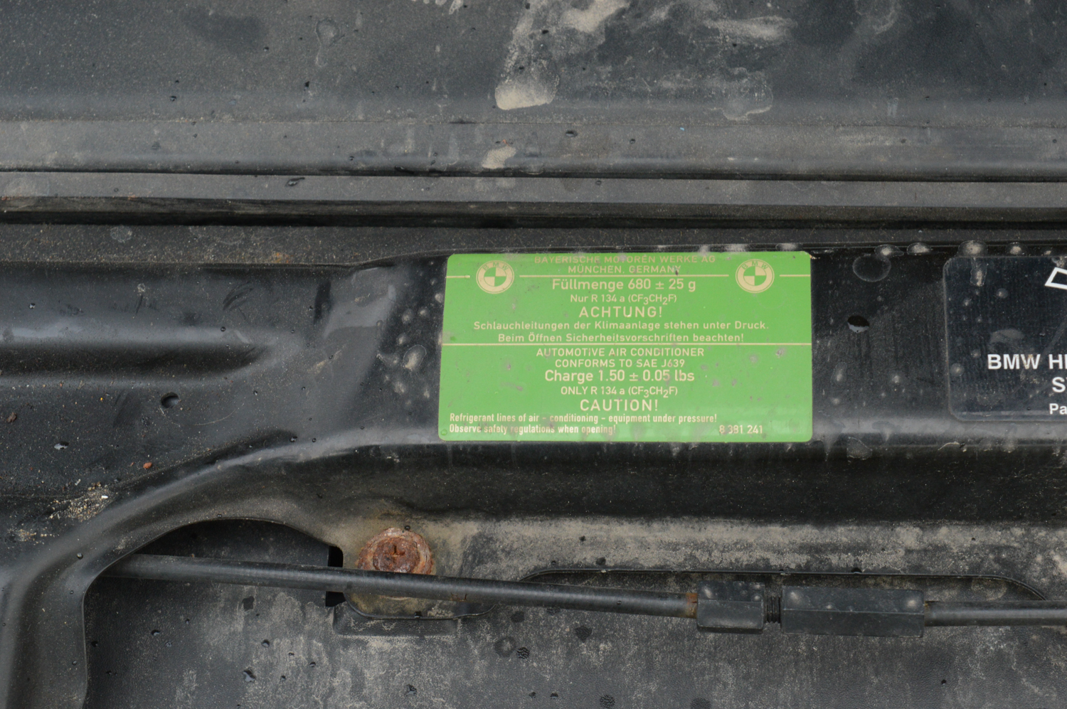 2000 BMW 740iL Luxury Sedan