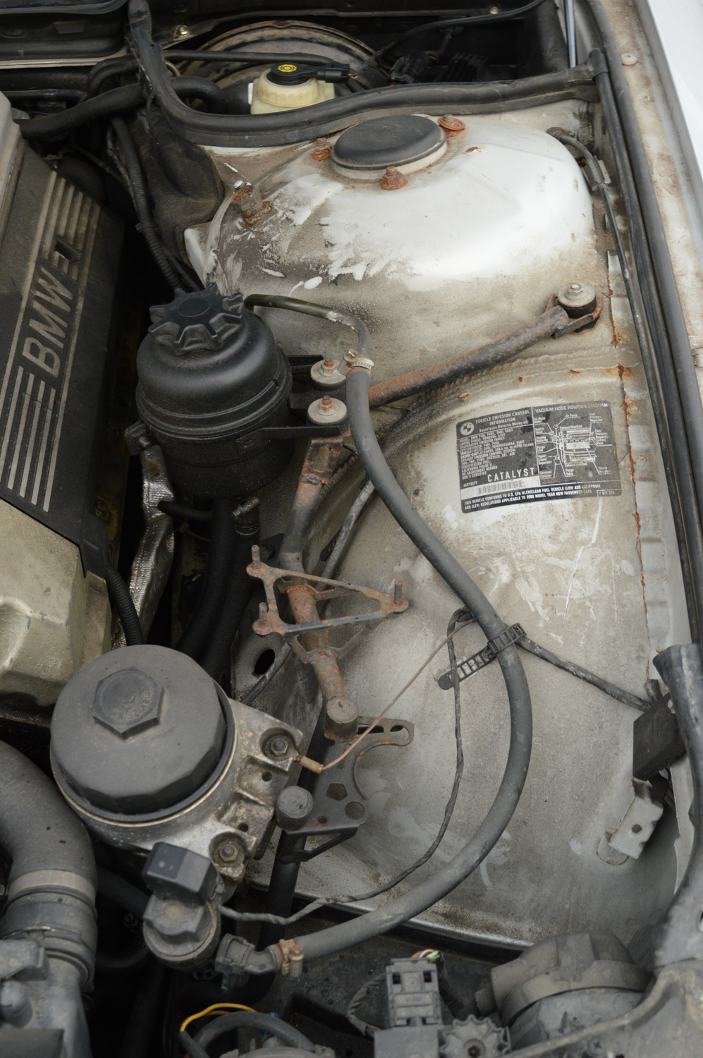 2000 BMW 740iL Luxury Sedan