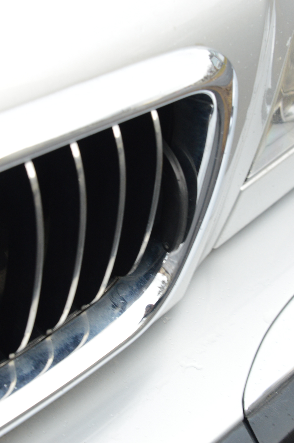 2000 BMW 740iL Luxury Sedan