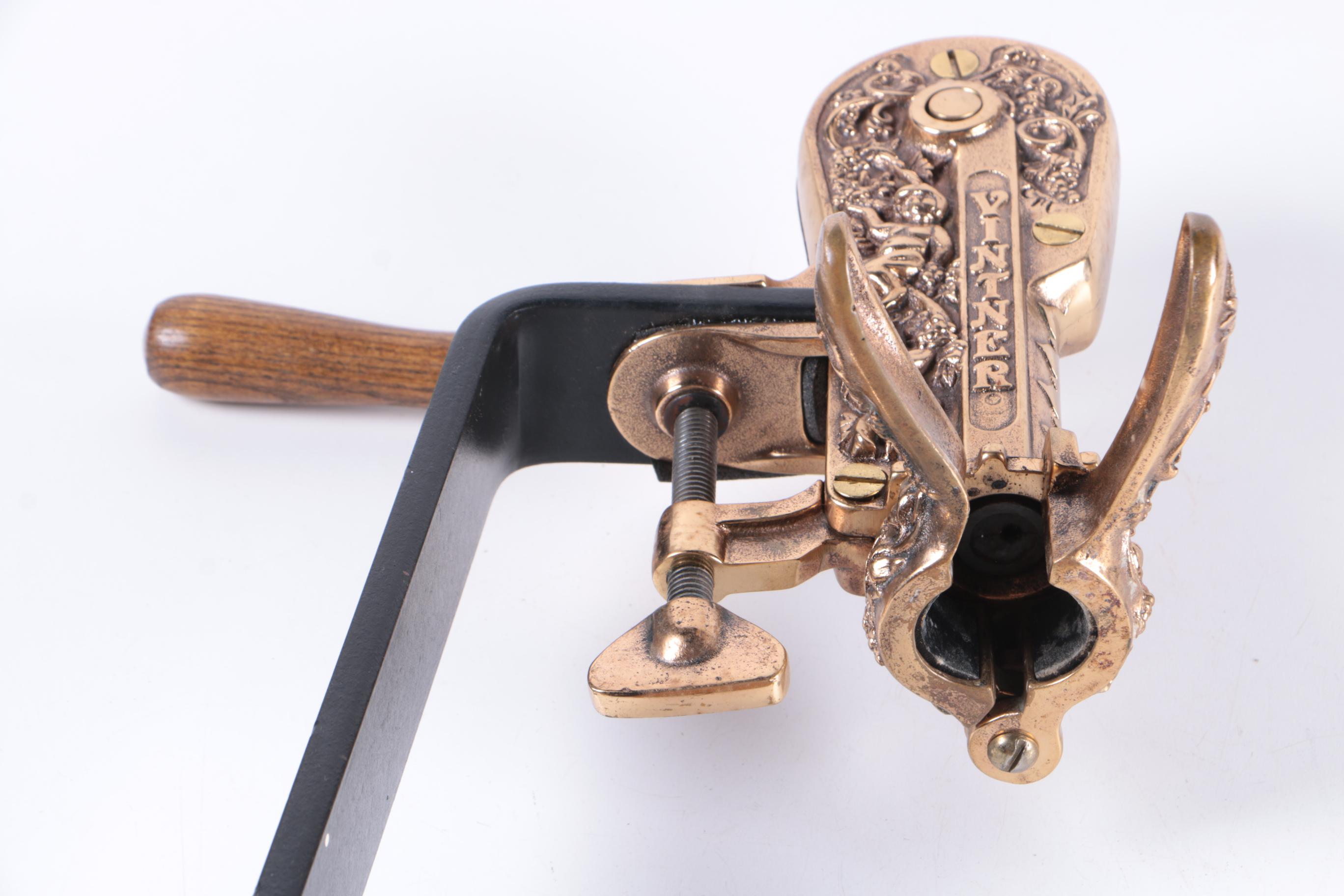 Vintner Countertop Wine Opener