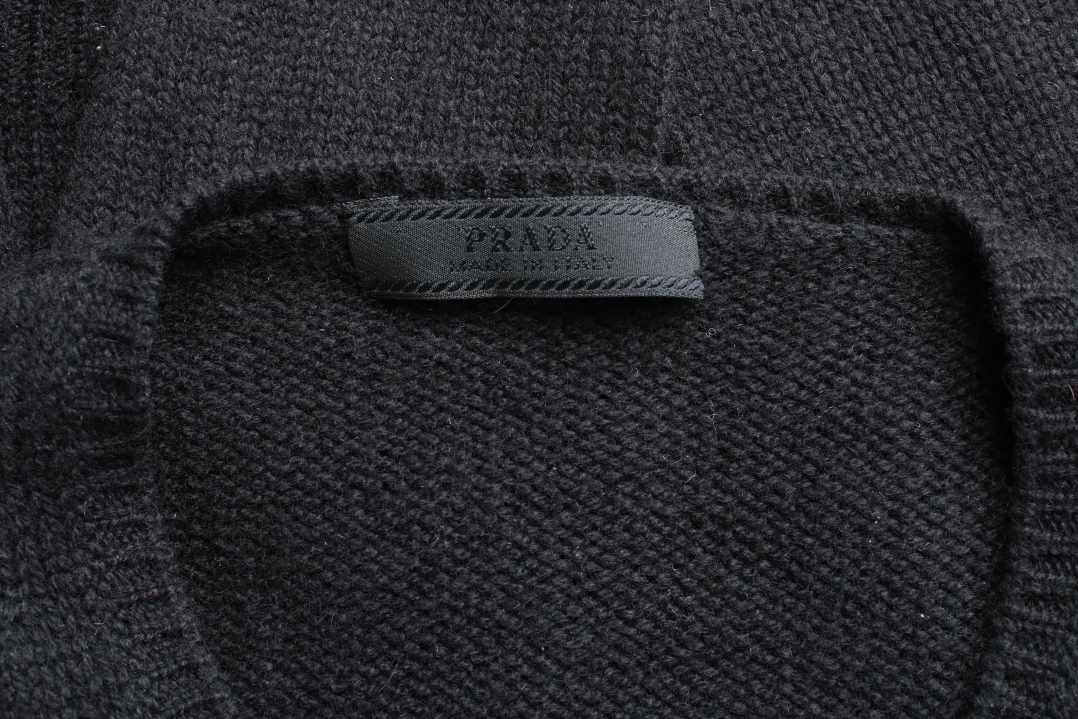 Women's Prada Black Cashmere V-Neck Sweater