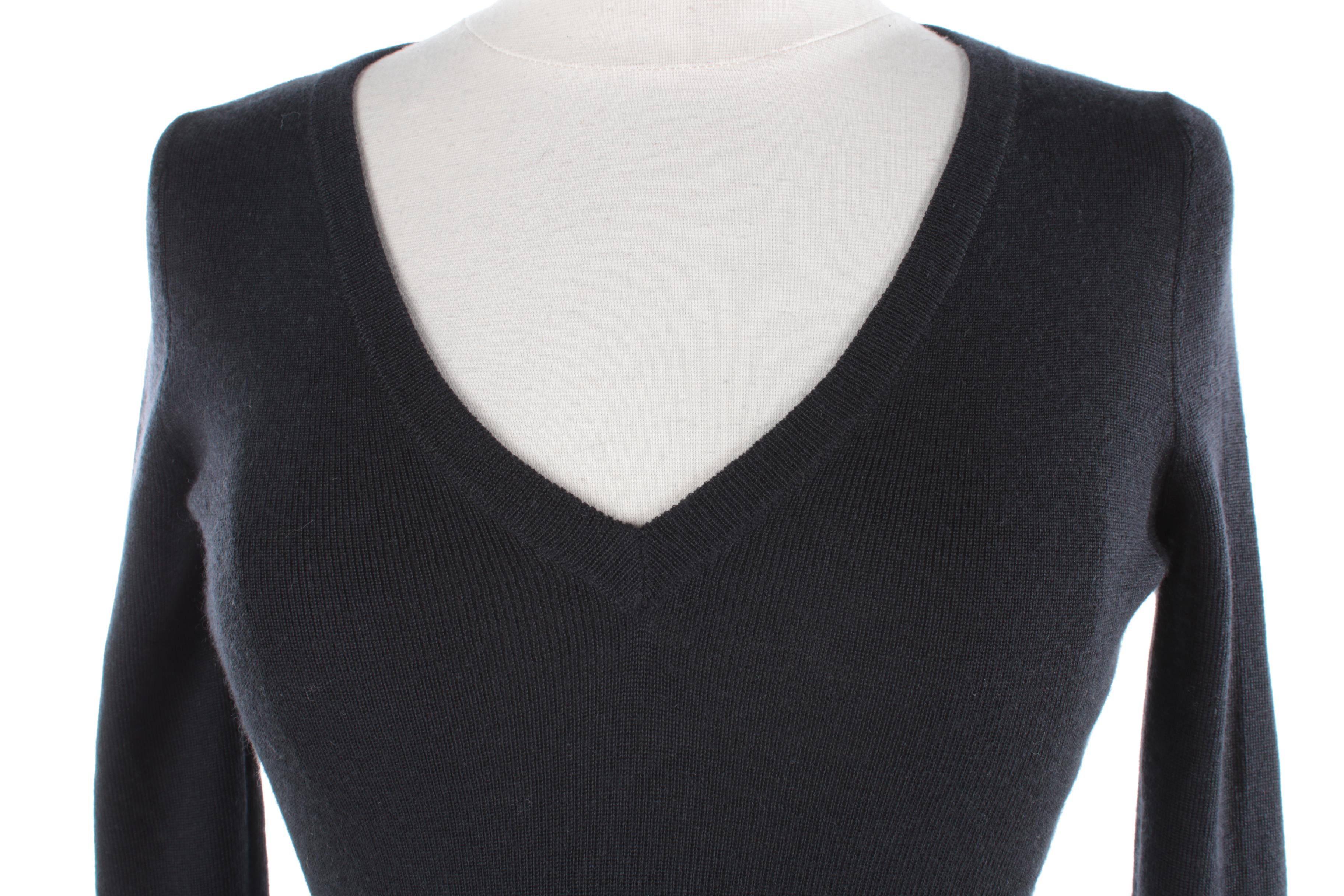 Women's Prada Black Cashmere and Silk Blend V-Neck Sweater