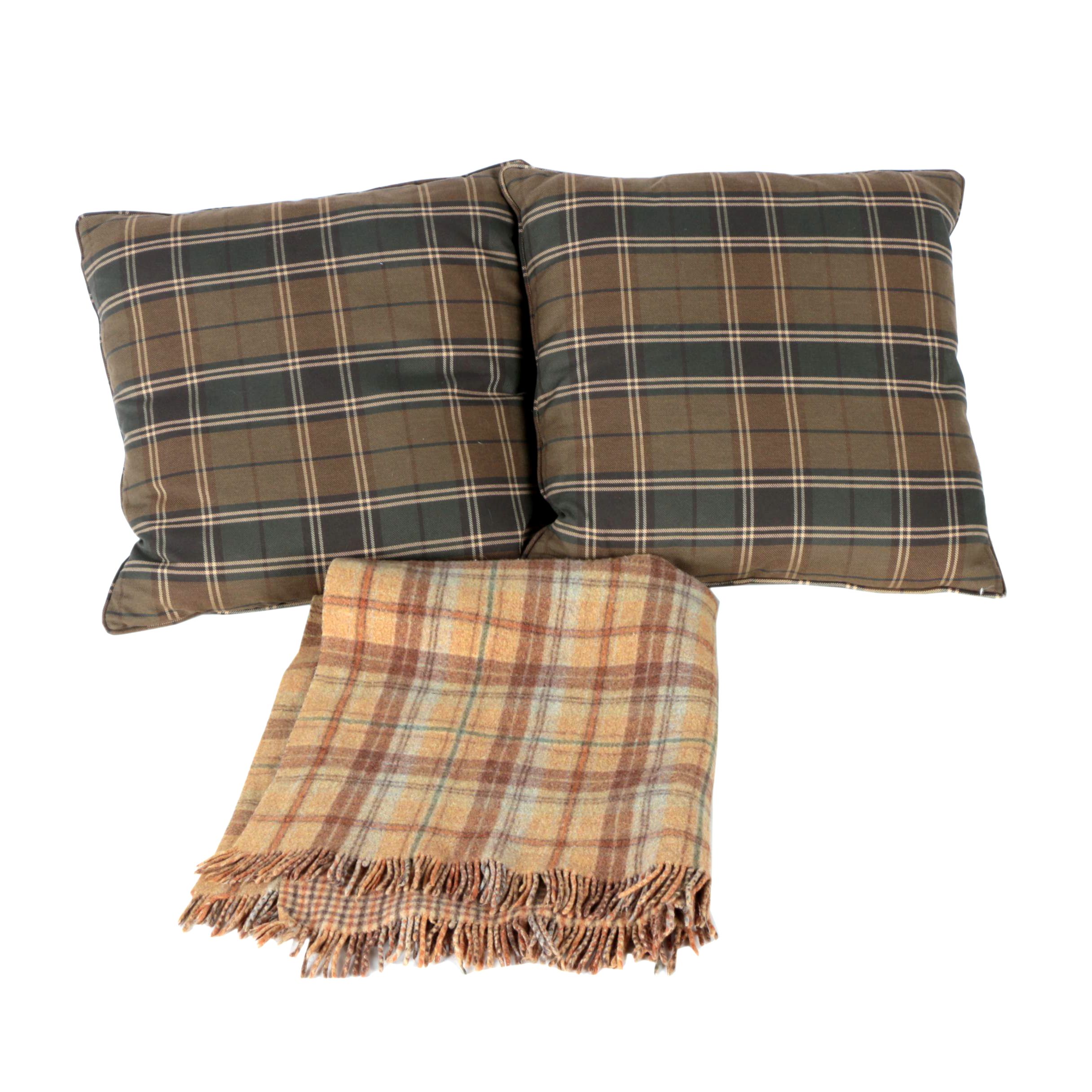 Williams-Sonoma Pillows And Throw Blanket