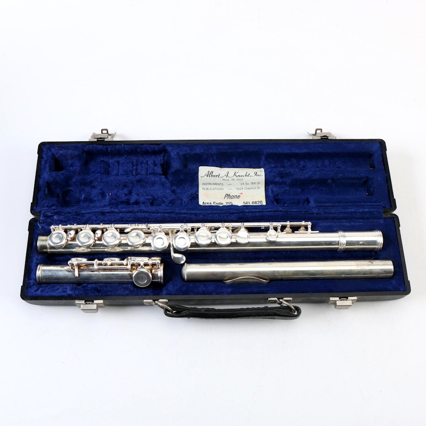 Gemeinhardt Silver Plate Flute with 900 Silver Mouthpiece and Case