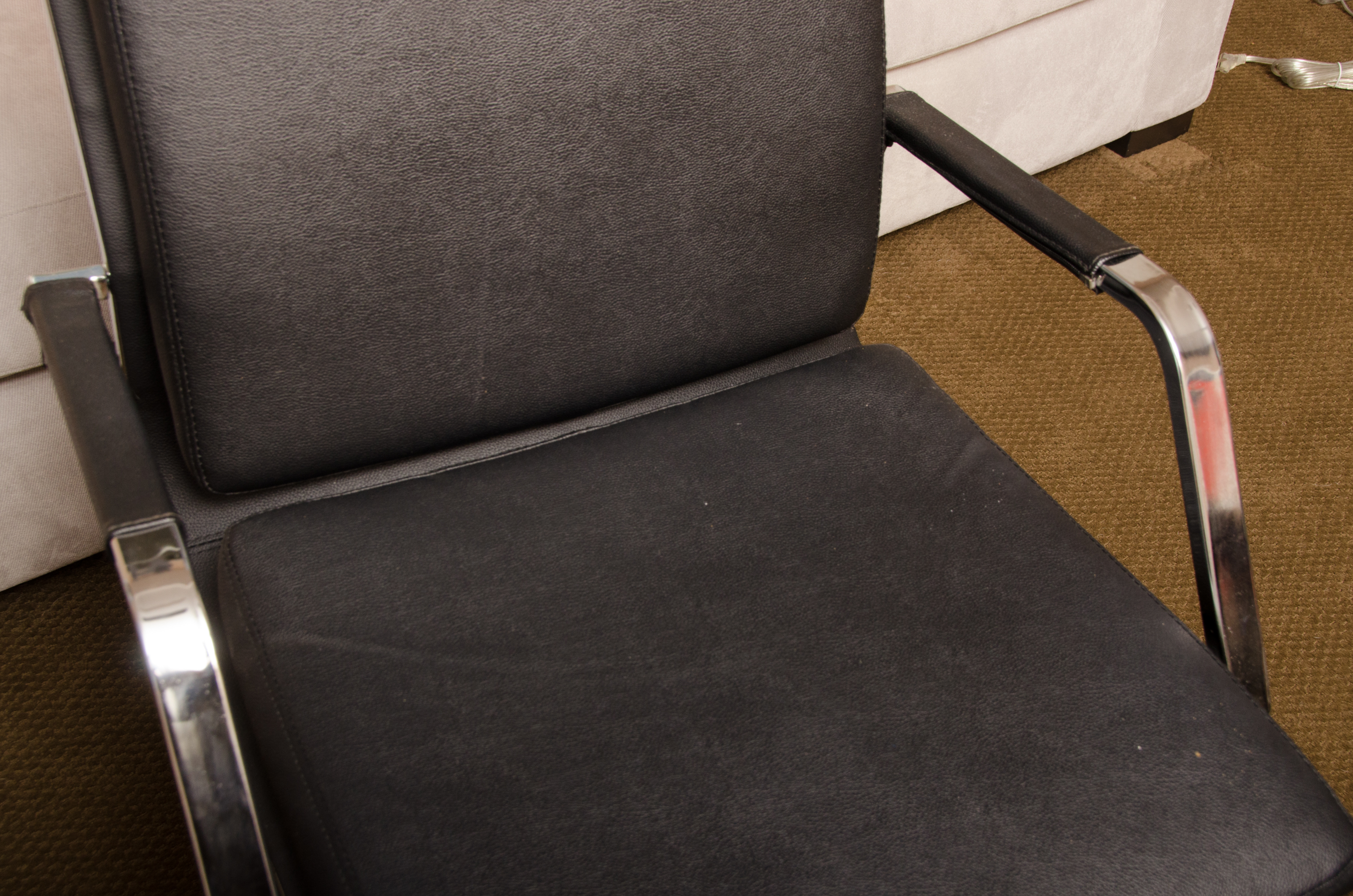 Contemporary Faux Leather Rolling Office Chair by Jesper Office