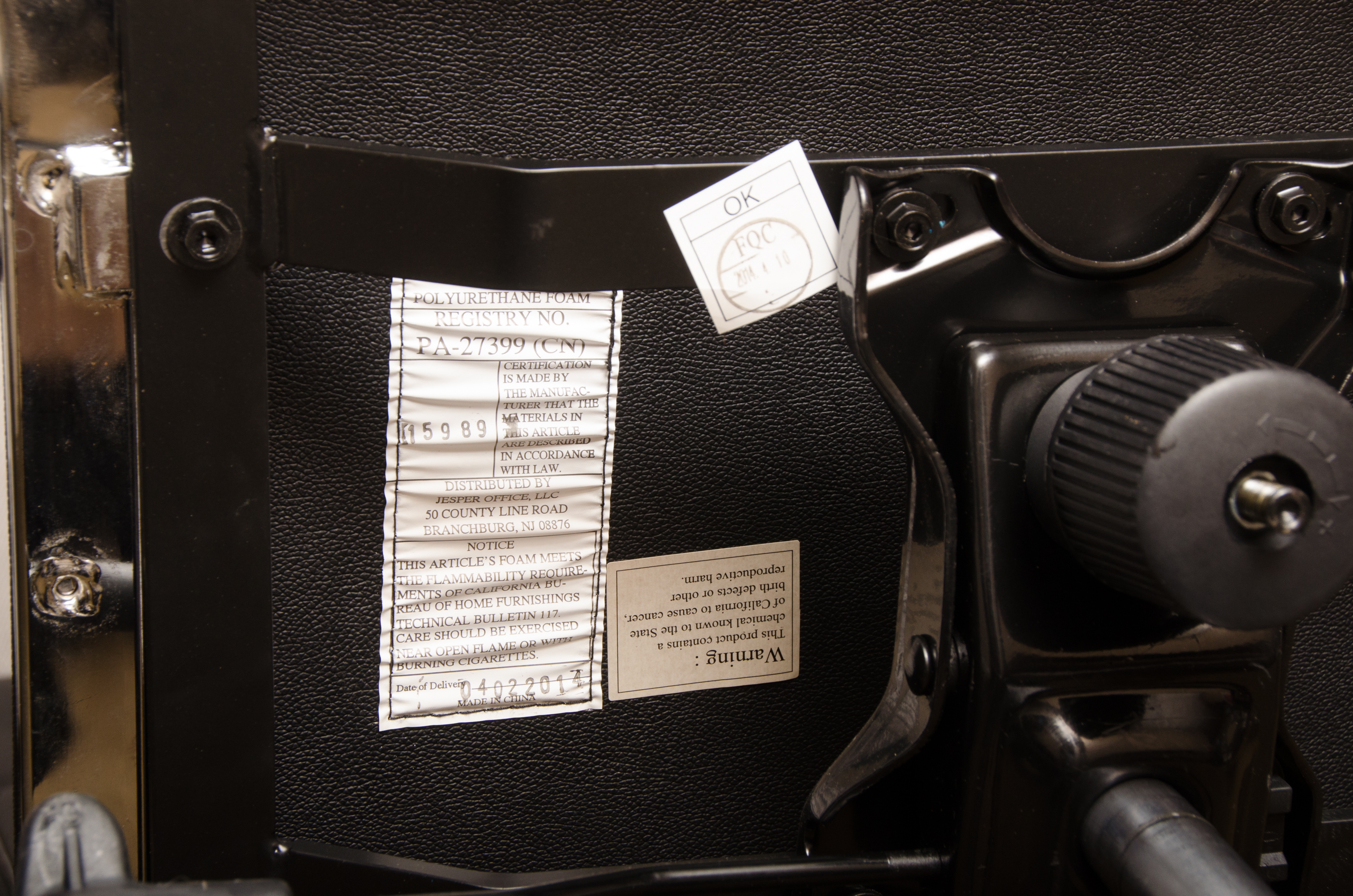 Contemporary Faux Leather Rolling Office Chair by Jesper Office