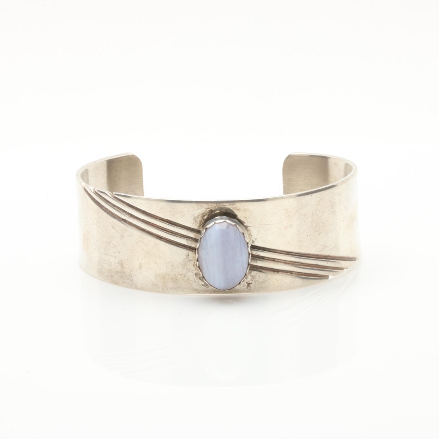 Julia Etsitty Navajo Diné Sterling Silver Agate Bracelet