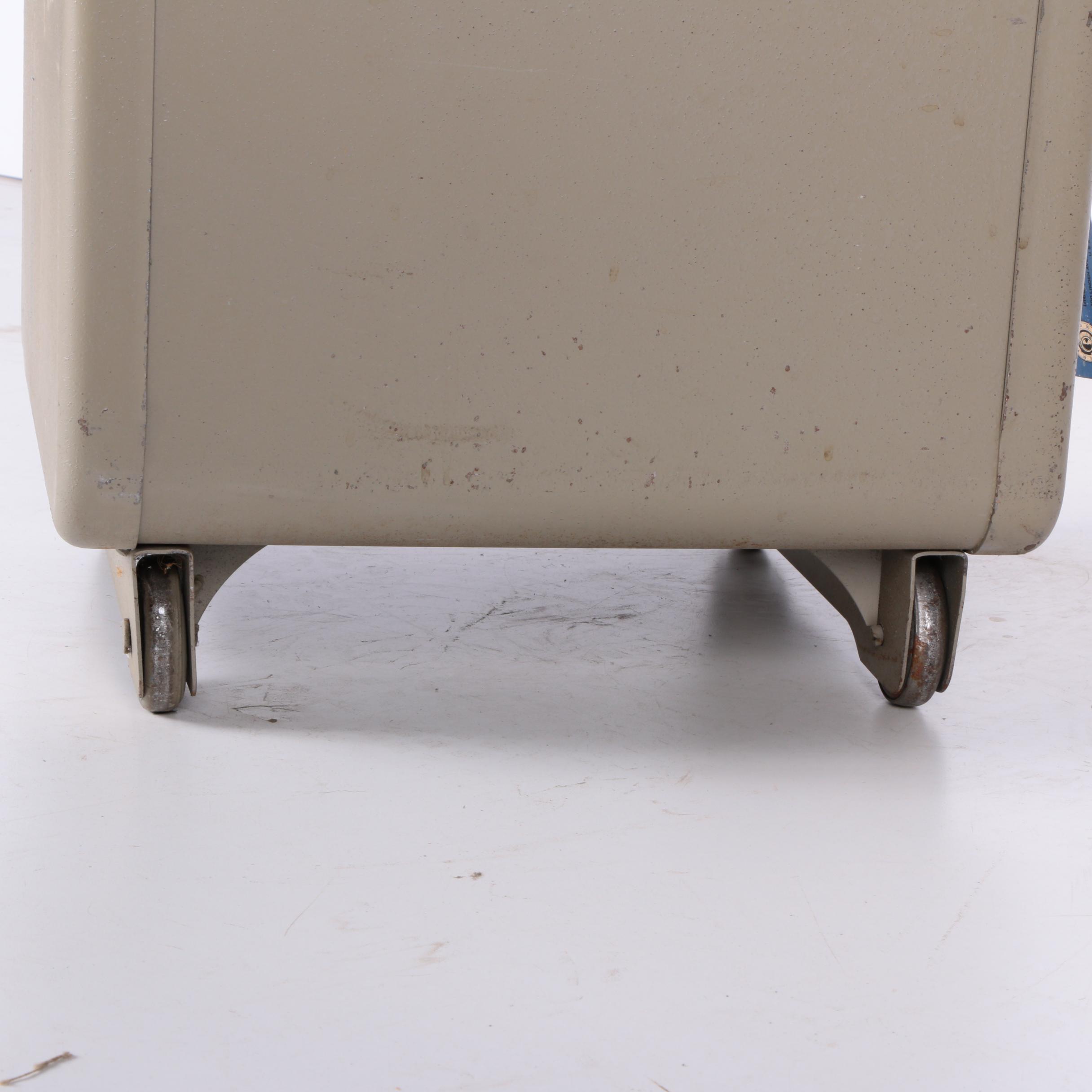 Vintage Sentry Fire Resistant Combination Safe