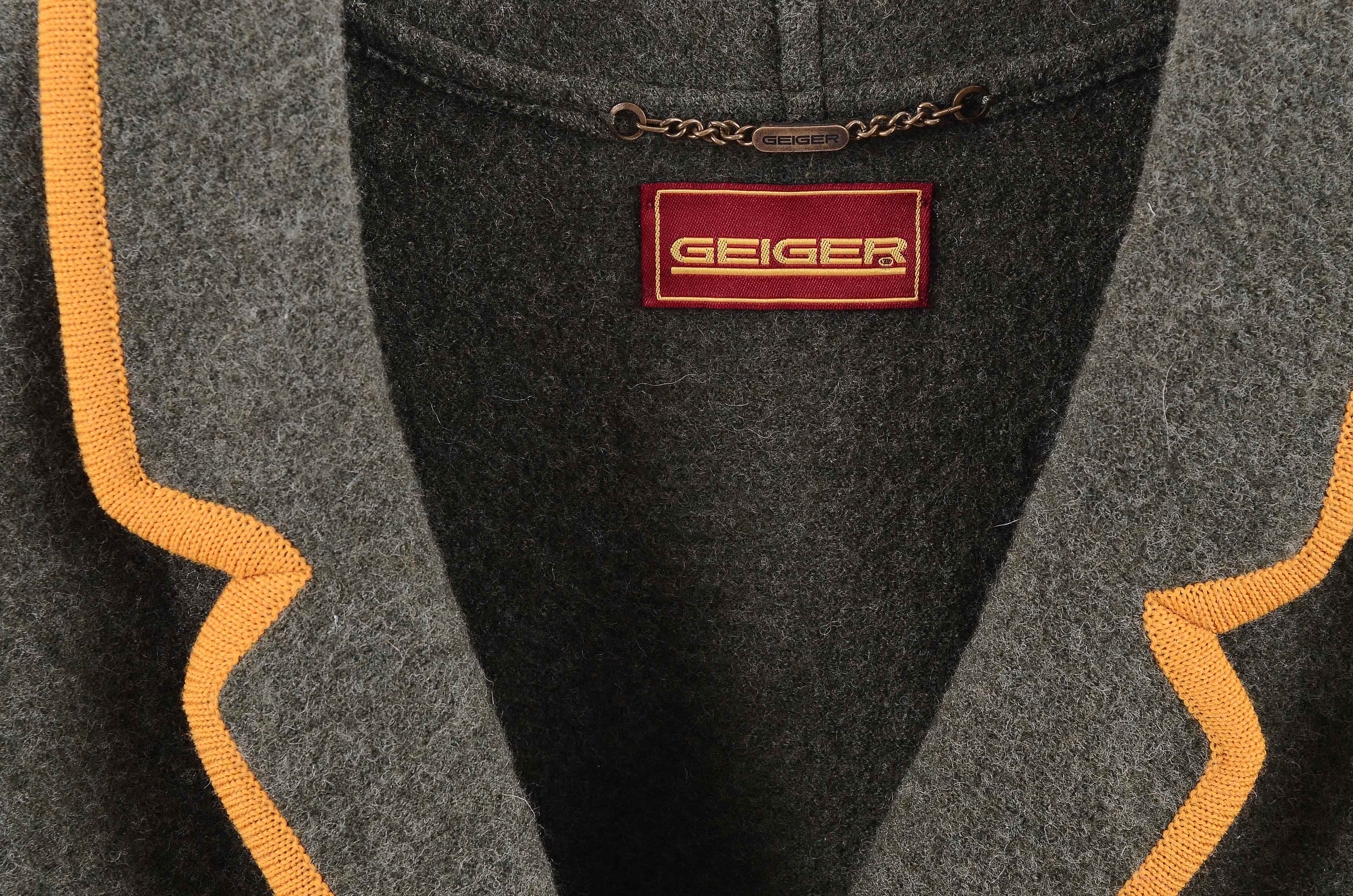 Women's Geiger Brown and Olive Green Jackets