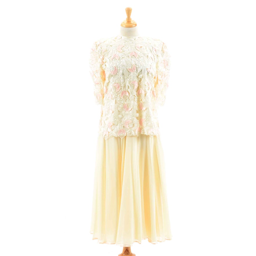 Rina di'Montella Skirt and Lace Top