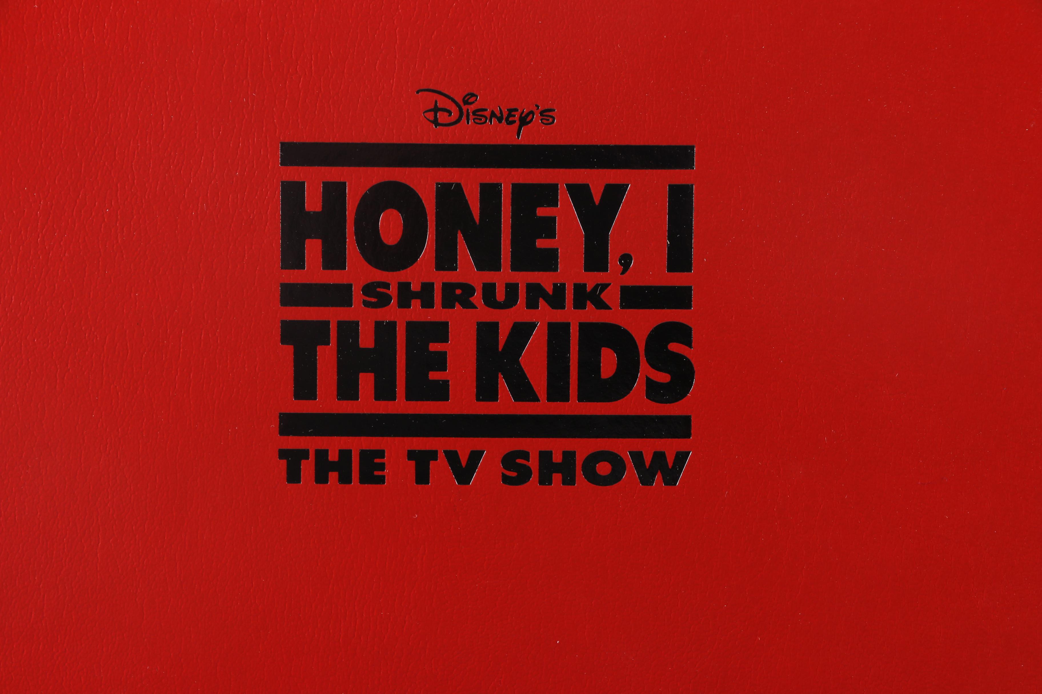 John Landis and Others Signed "Honey, I Shrunk the Kids" TV Show Pilot Episode