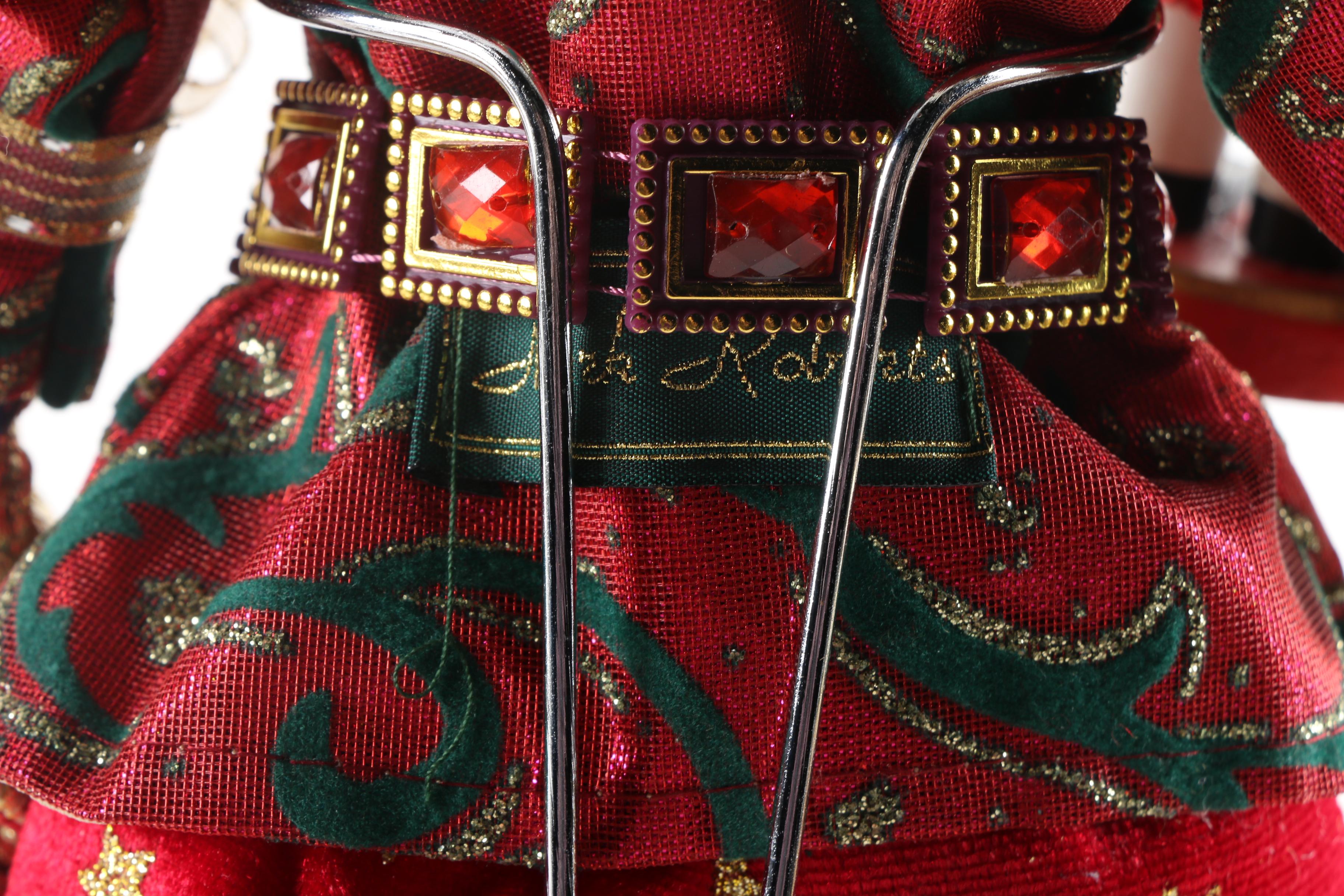 Mark Roberts Seasonal Elves Figurines