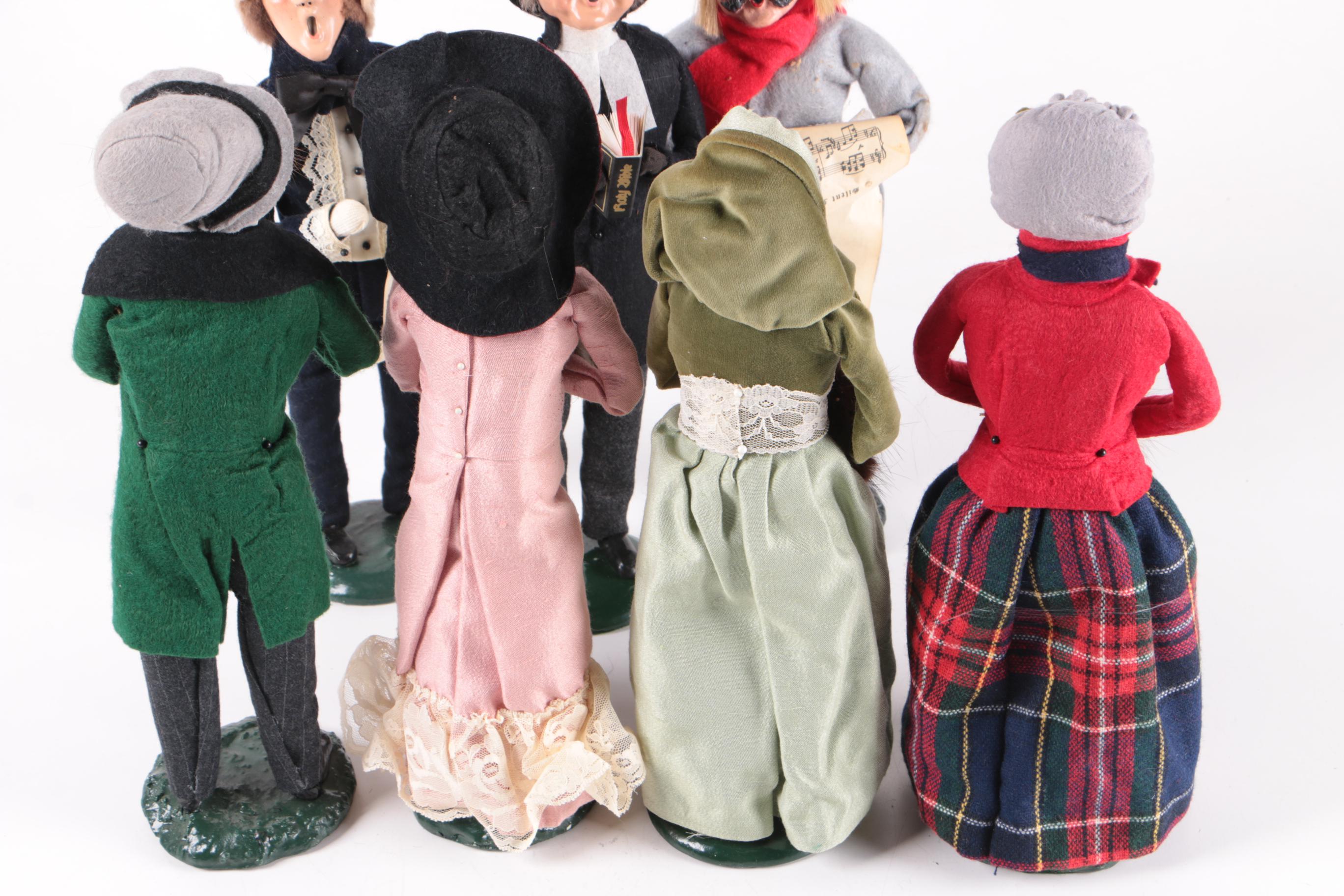 Byers' Choice "The Carolers"